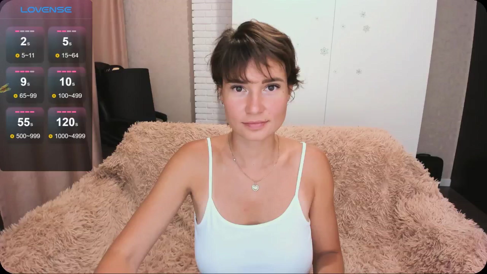 Gallery image thumbnail from HollyMollyy's myfreecams stream on, 07/22/2024, 18:32 image 1 of 20