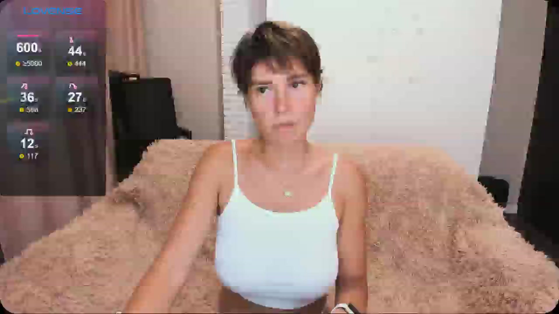 Gallery image thumbnail from HollyMollyy's myfreecams stream on, 07/22/2024, 18:32 image 18 of 20