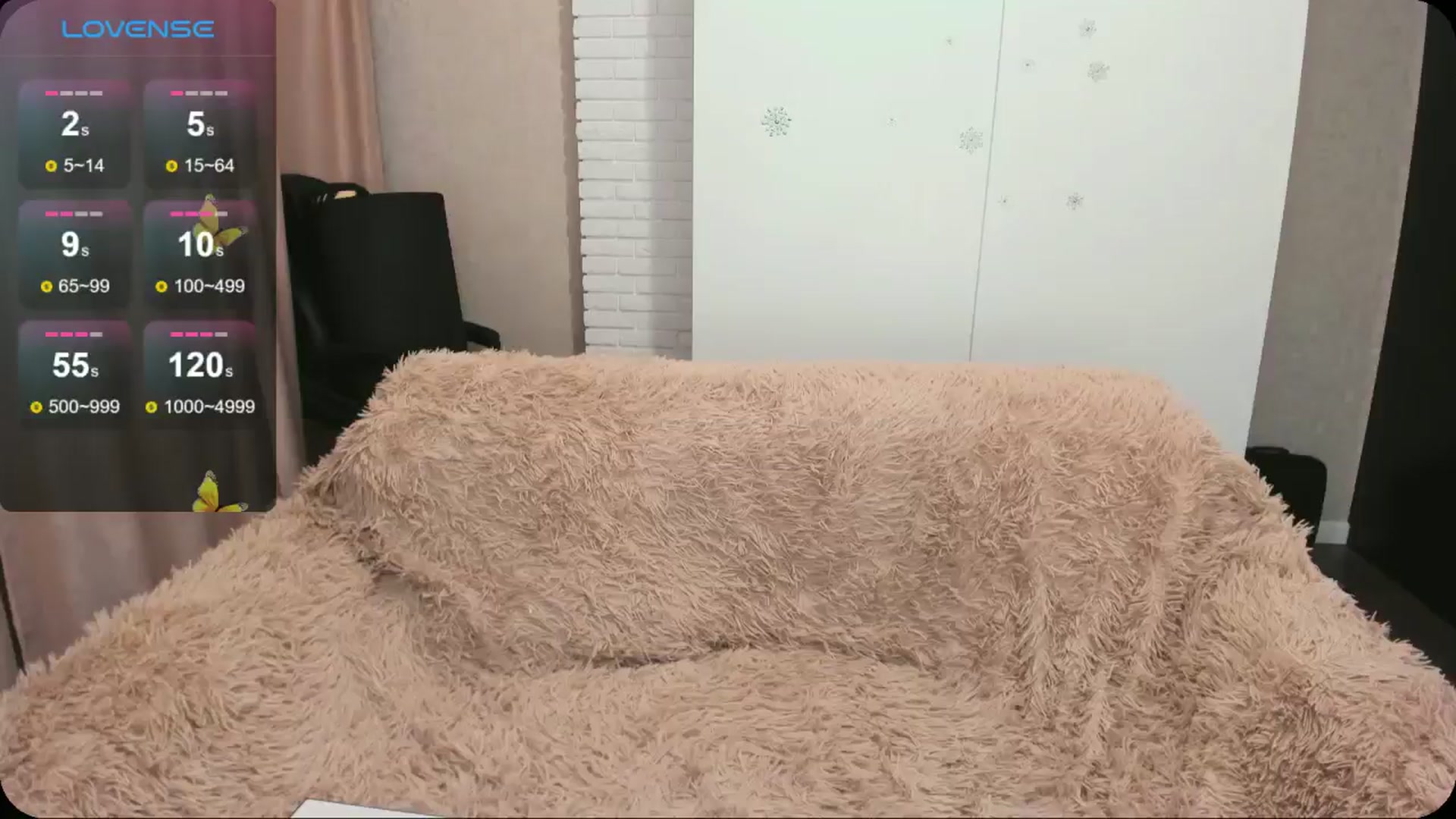 Gallery image thumbnail from HollyMollyy's myfreecams stream on, 07/22/2024, 19:27 image 18 of 20