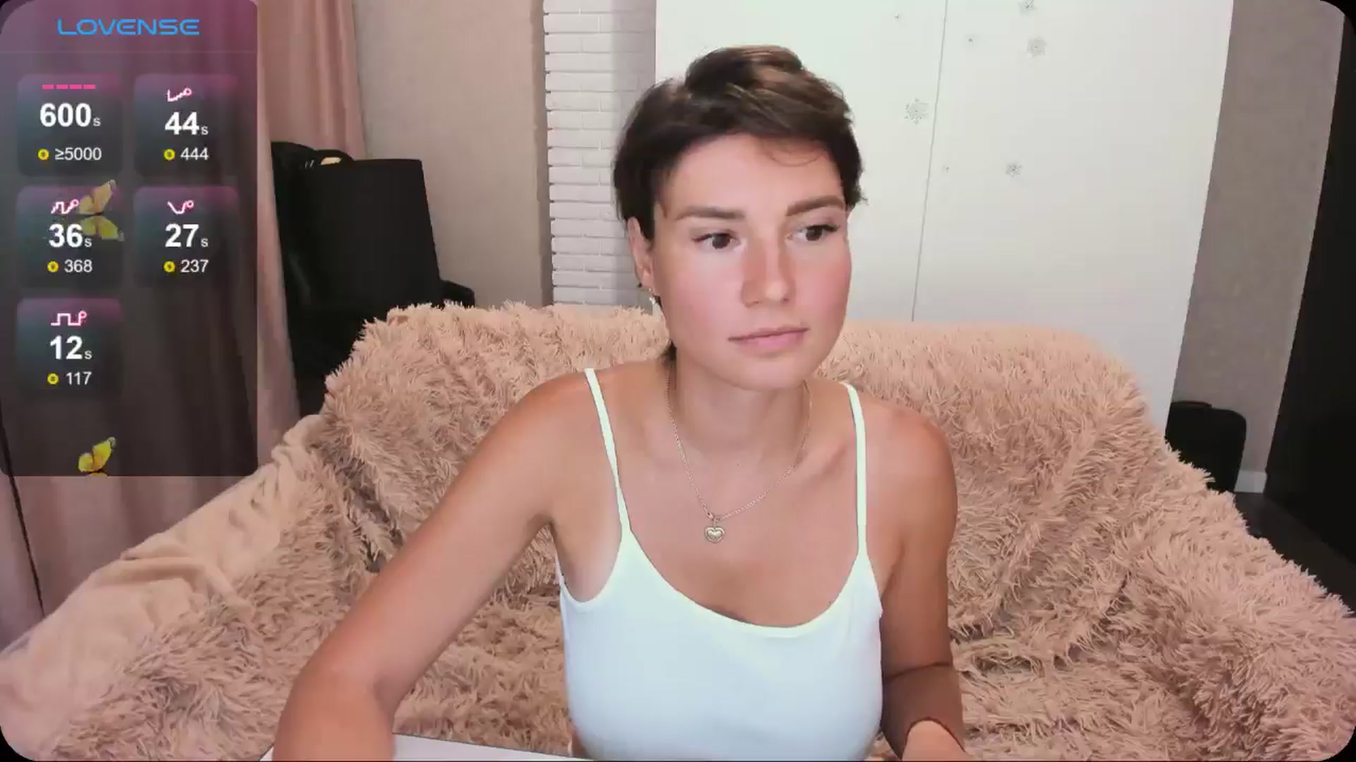 Gallery image thumbnail from HollyMollyy's myfreecams stream on, 07/22/2024, 21:09 image 8 of 20