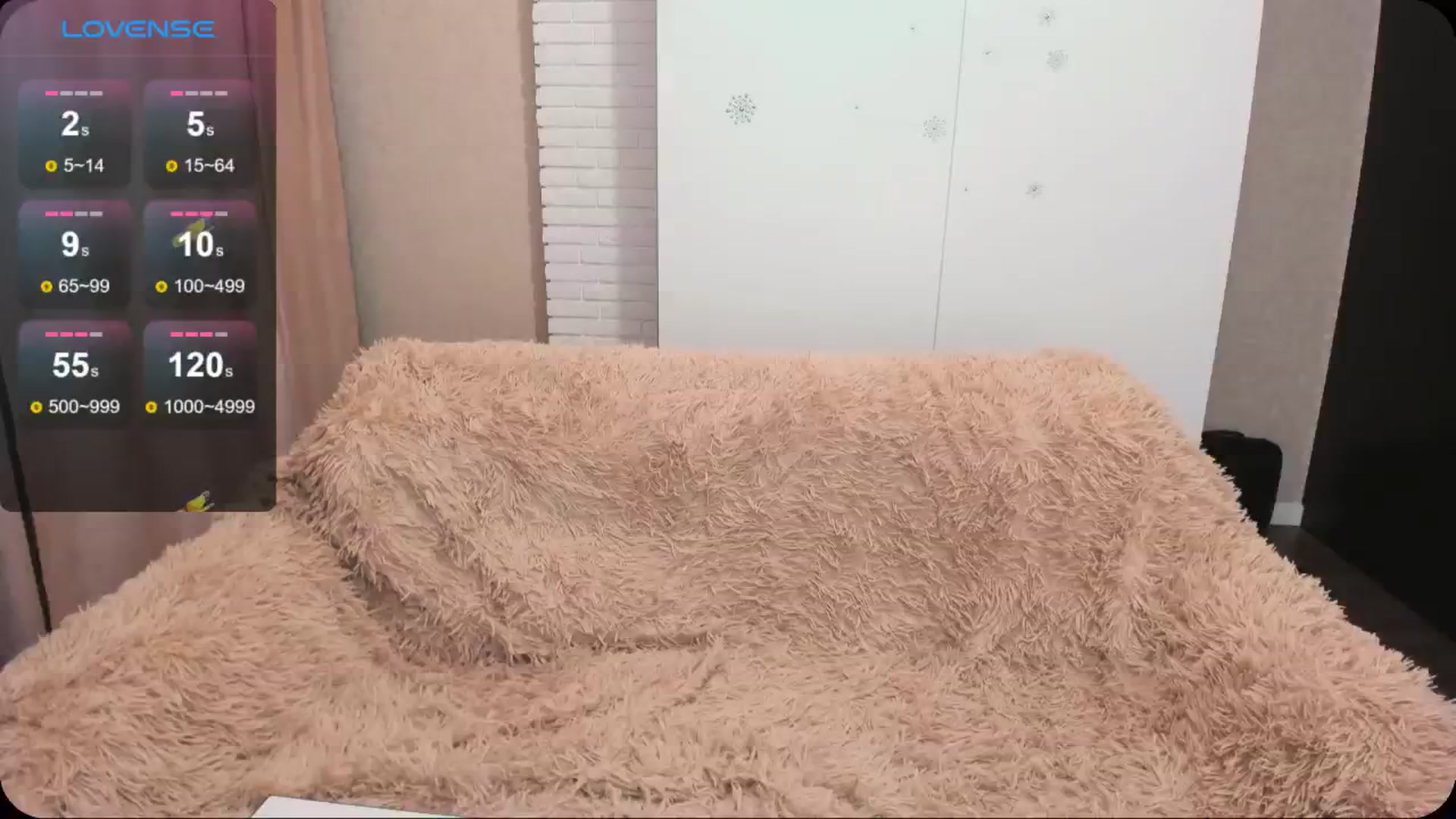 Gallery image thumbnail from HollyMollyy's myfreecams stream on, 07/23/2024, 18:12 image 1 of 20