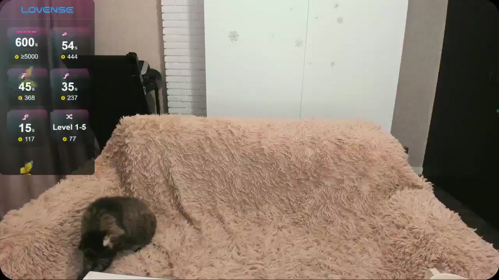 Gallery image thumbnail from HollyMollyy's myfreecams stream on, 08/25/2024, 18:27 image 8 of 20