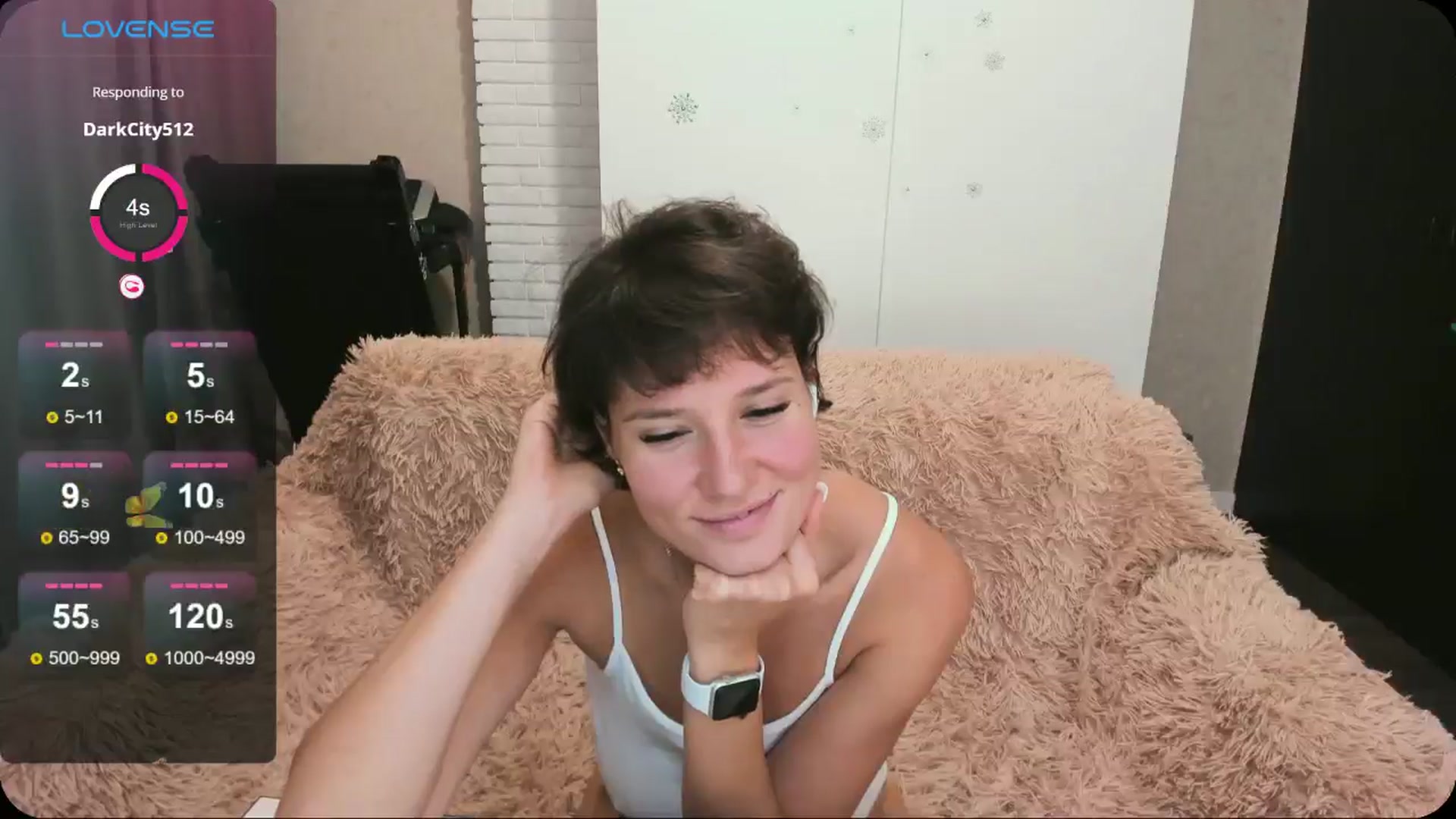 Gallery image thumbnail from HollyMollyy's myfreecams stream on, 08/25/2024, 18:40 image 14 of 20