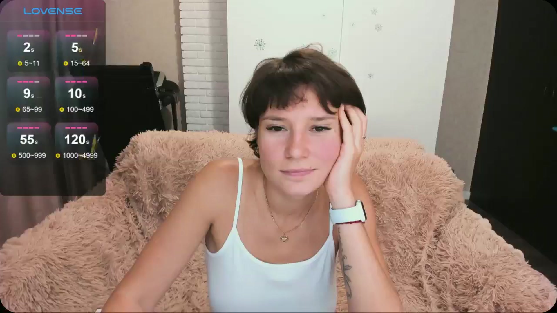 Gallery image thumbnail from HollyMollyy's myfreecams stream on, 08/25/2024, 19:50 image 4 of 20
