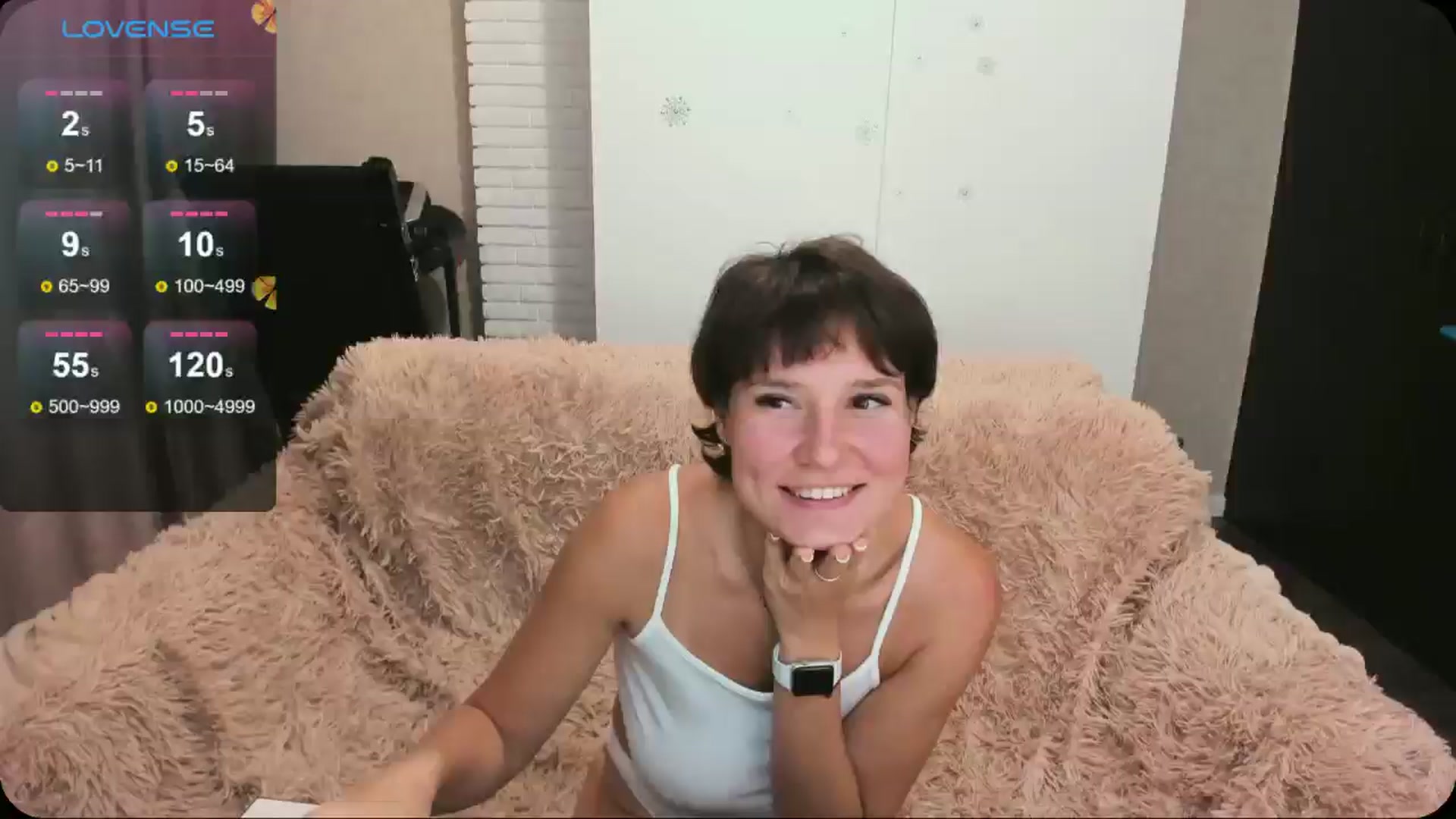 Gallery image thumbnail from HollyMollyy's myfreecams stream on, 08/25/2024, 20:22 image 7 of 20