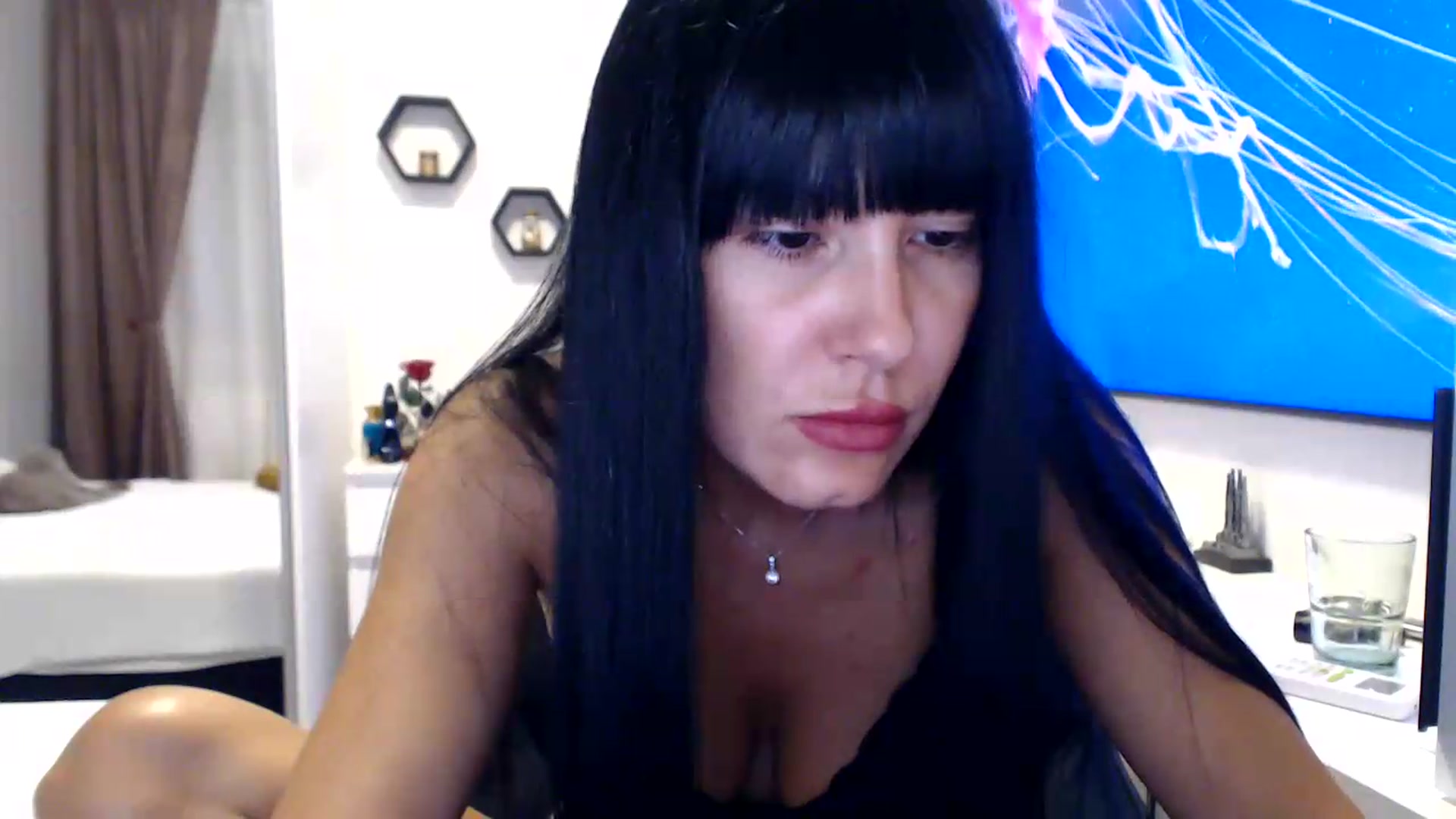 Gallery image thumbnail from HollyMollyyy's myfreecams stream on, 08/15/2026, 13:02 image 15 of 20