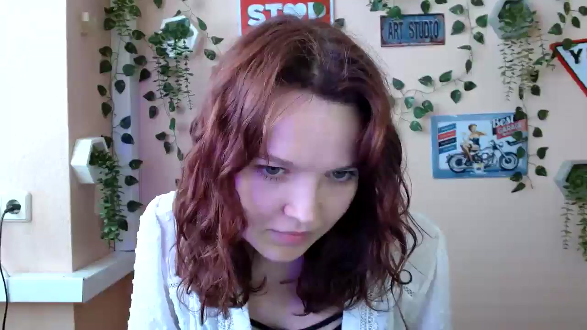 Gallery image thumbnail from Holly_Red_Cat's myfreecams stream on, 07/01/2025, 15:10 image 6 of 20