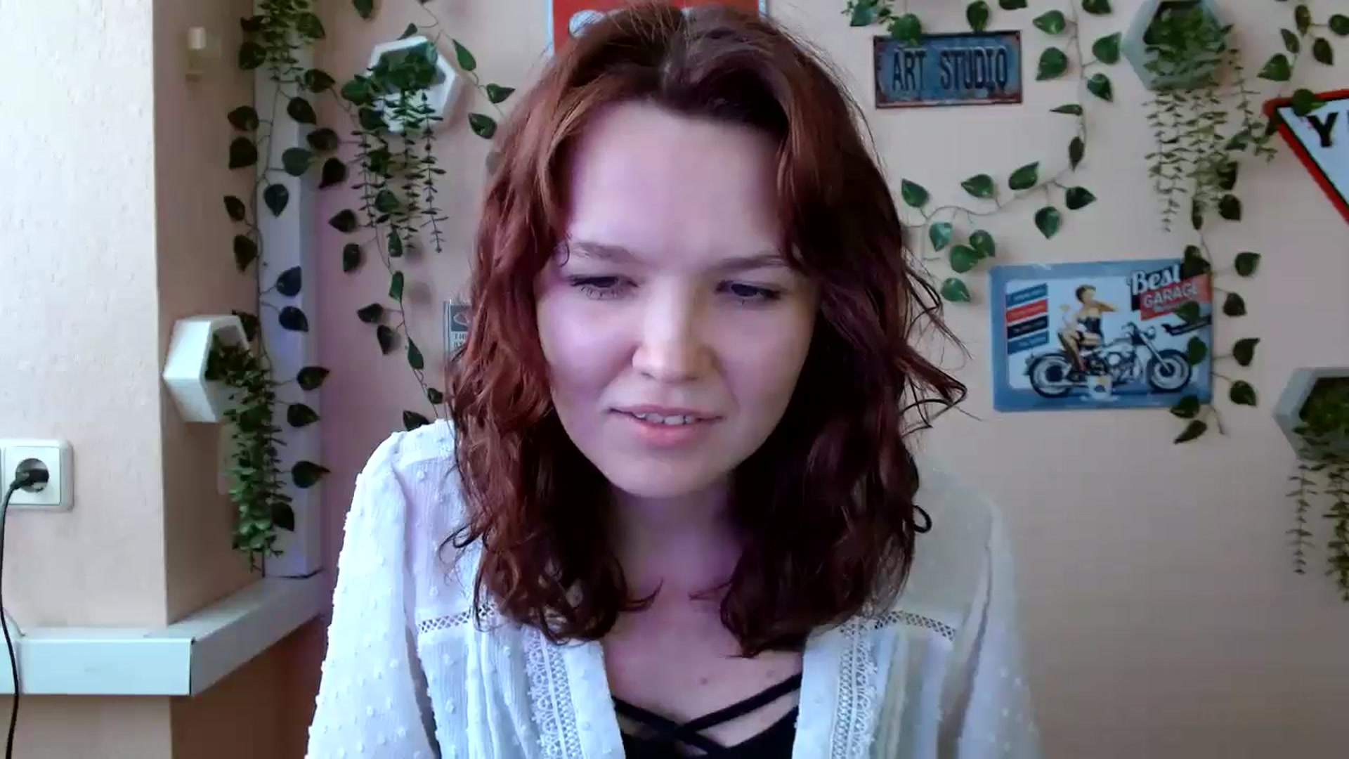Gallery image thumbnail from Holly_Red_Cat's myfreecams stream on, 07/01/2025, 15:10 image 3 of 20