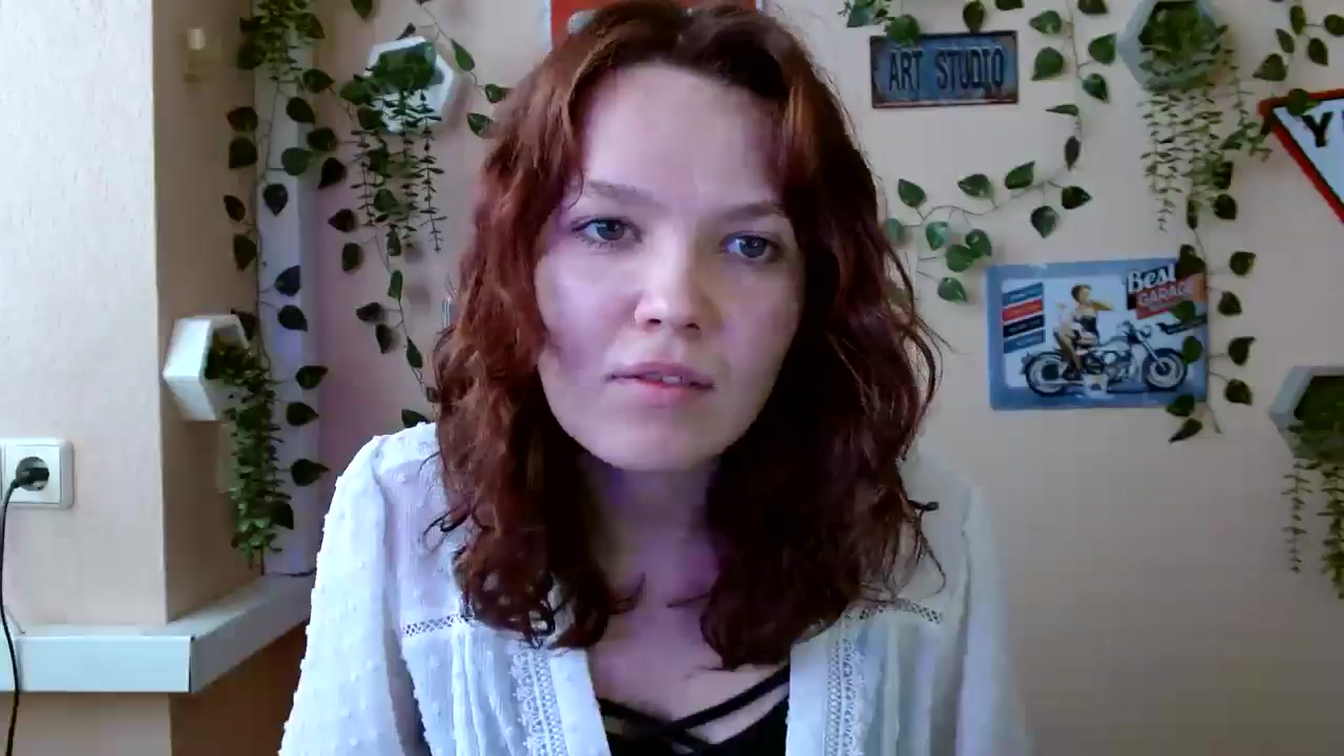 Gallery image thumbnail from Holly_Red_Cat's myfreecams stream on, 07/01/2025, 15:10 image 5 of 20