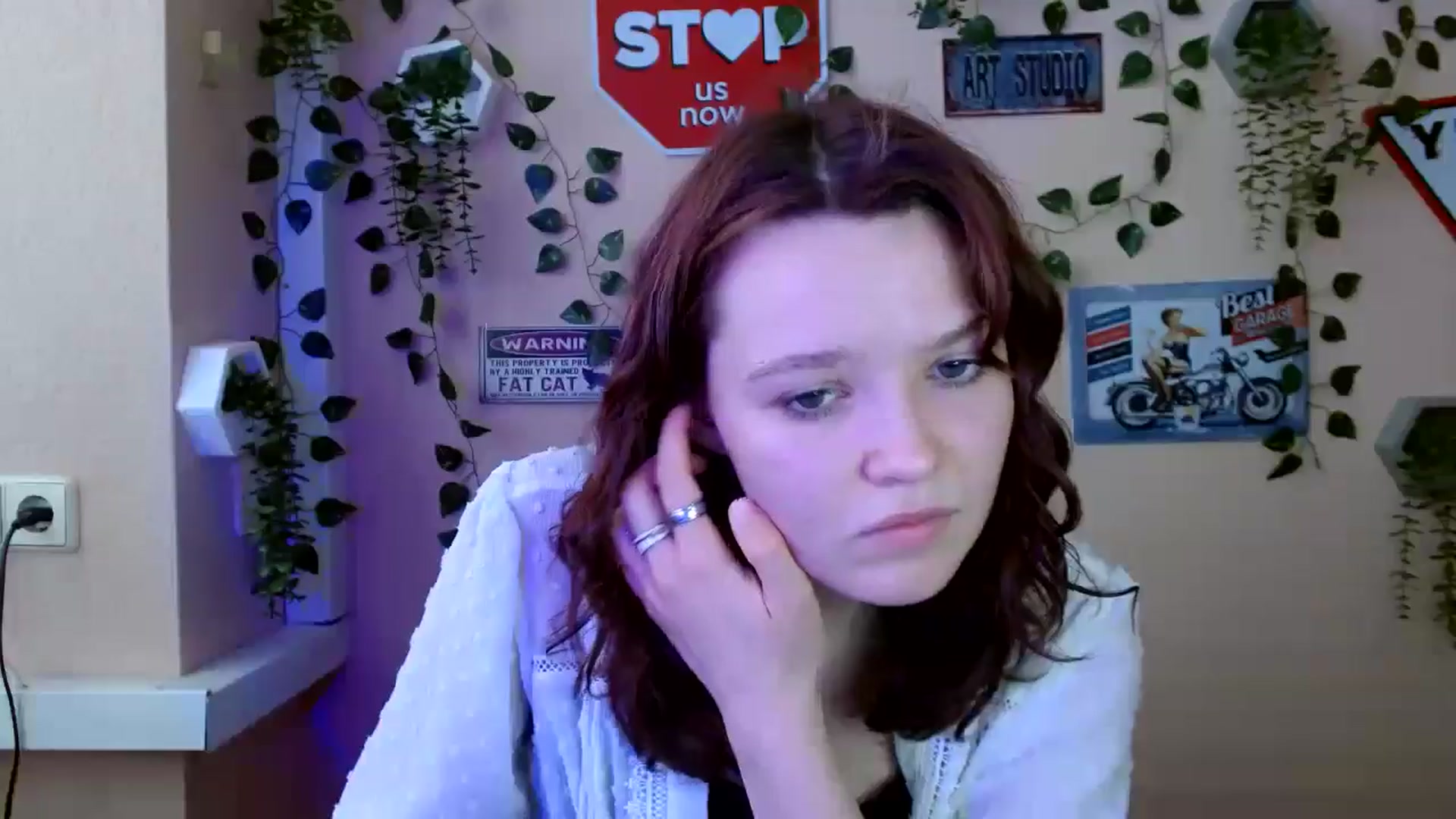 Gallery image thumbnail from Holly_Red_Cat's myfreecams stream on, 07/01/2025, 18:41 image 7 of 20