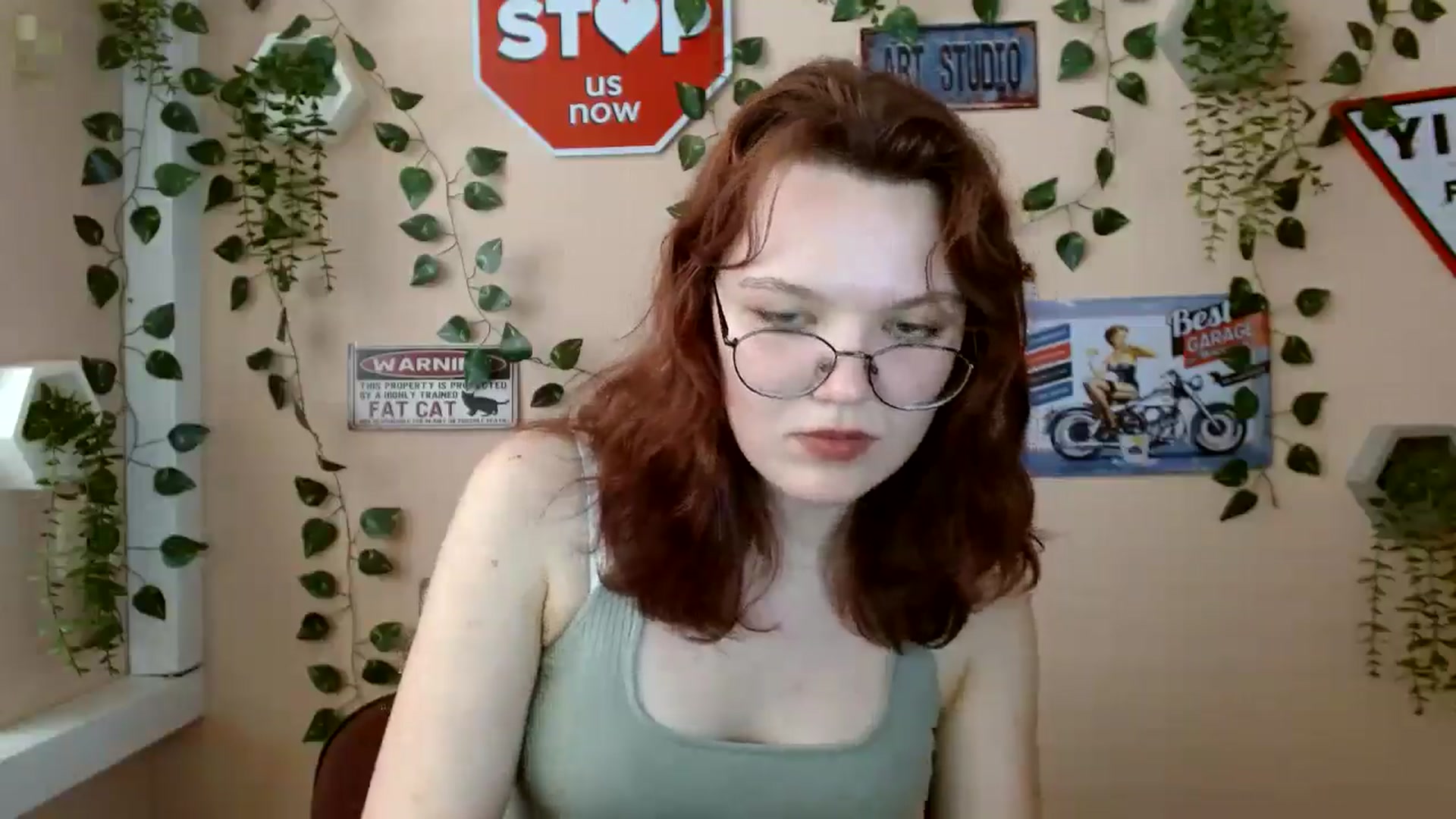 Gallery image thumbnail from Holly_Red_Cat's myfreecams stream on, 07/06/2025, 19:23 image 9 of 20