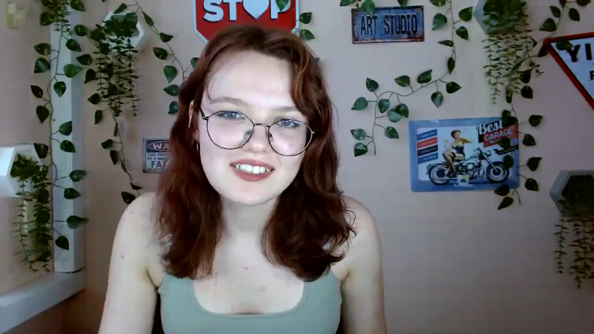Gallery image thumbnail from Holly_Red_Cat's myfreecams stream on, 07/06/2025, 19:23 image 5 of 20