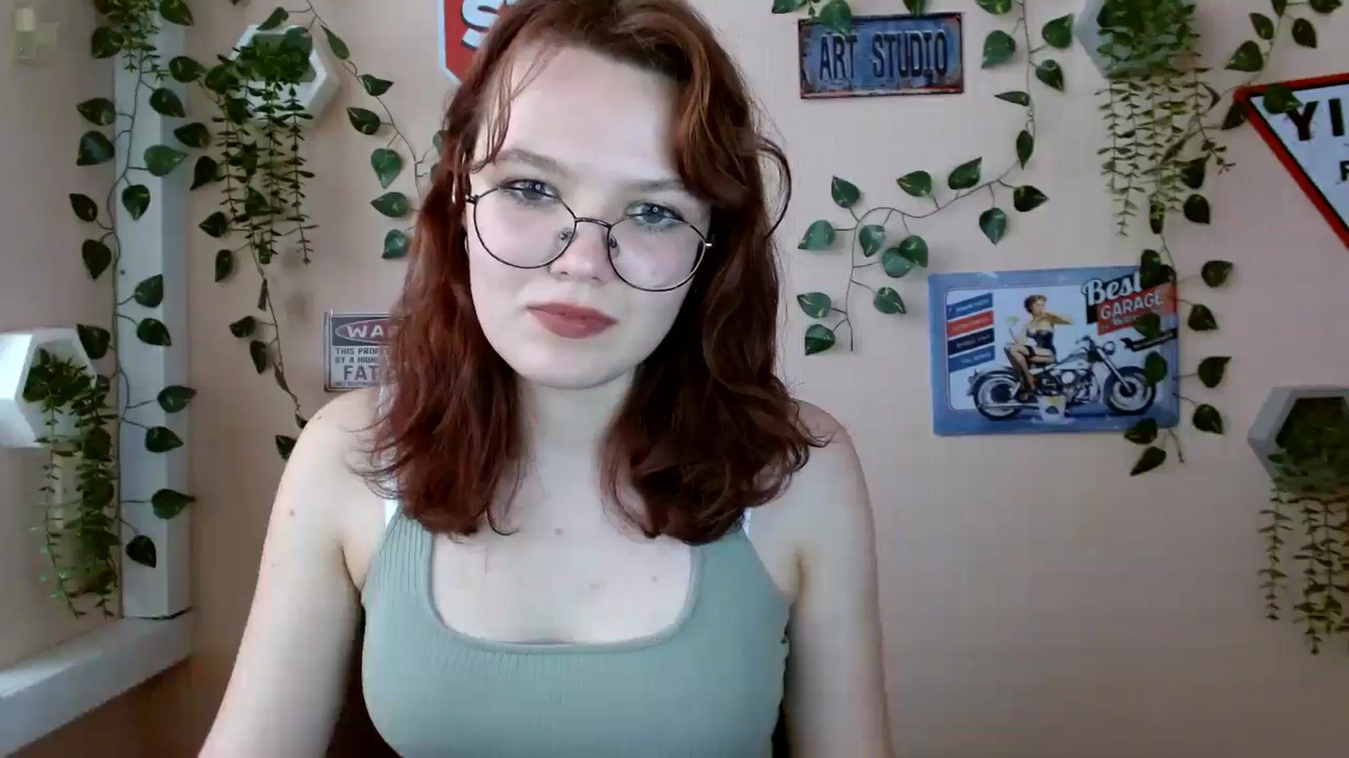 Gallery image thumbnail from Holly_Red_Cat's myfreecams stream on, 07/06/2025, 19:23 image 7 of 20