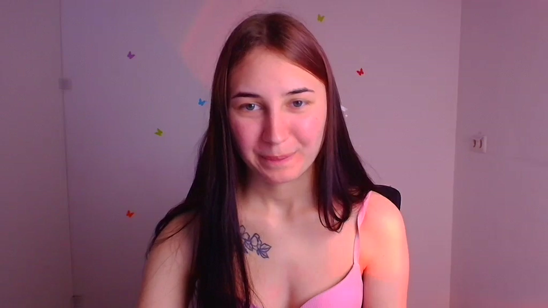 Gallery image thumbnail from Holly_horny's myfreecams stream on, 05/02/2025, 10:46 image 17 of 20