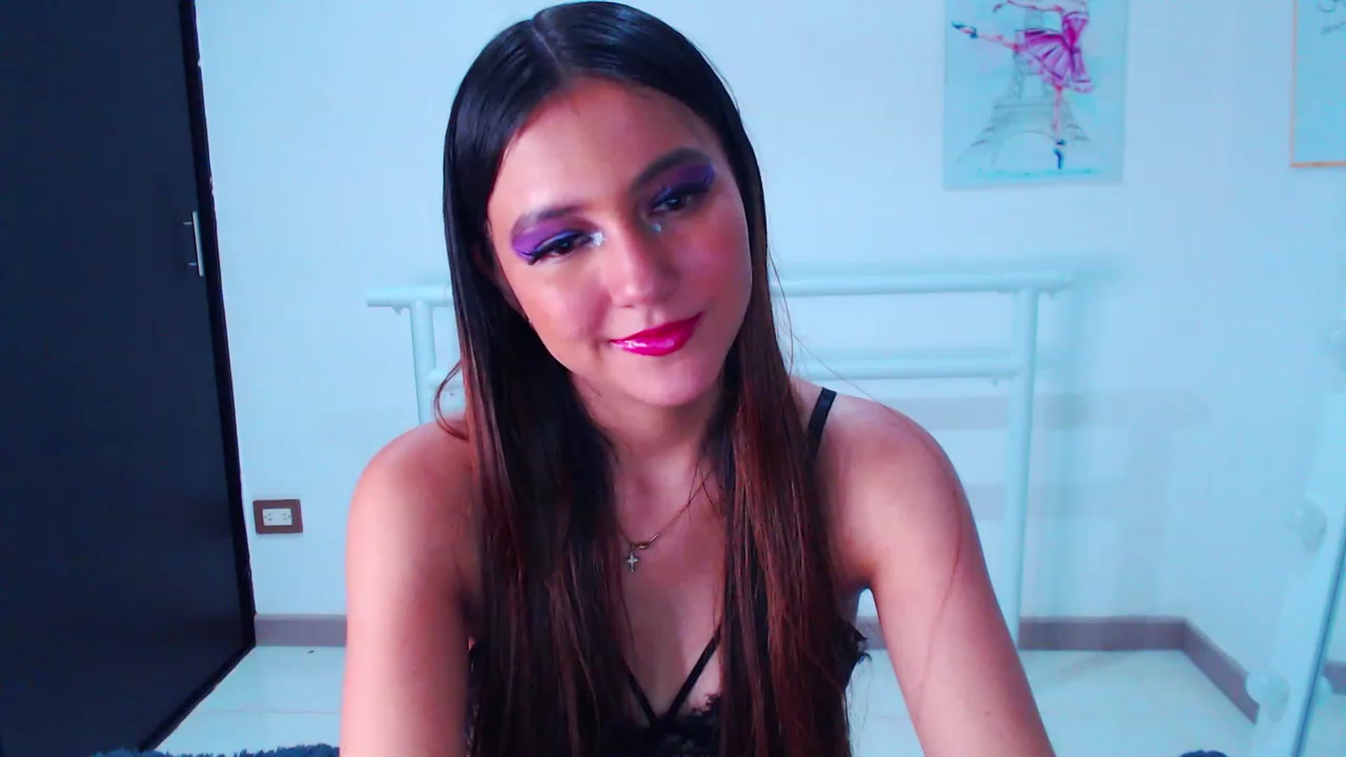 Gallery image thumbnail from Hollyballet's myfreecams stream on, 11/17/2022, 02:26 image 8 of 20