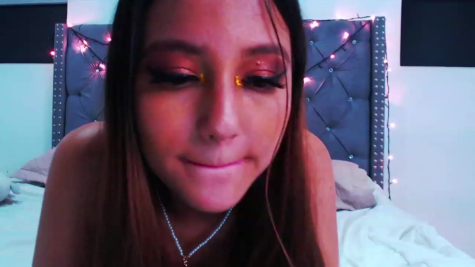 Gallery image thumbnail from Hollyballet's myfreecams stream on, 11/20/2022, 02:21 image 20 of 20