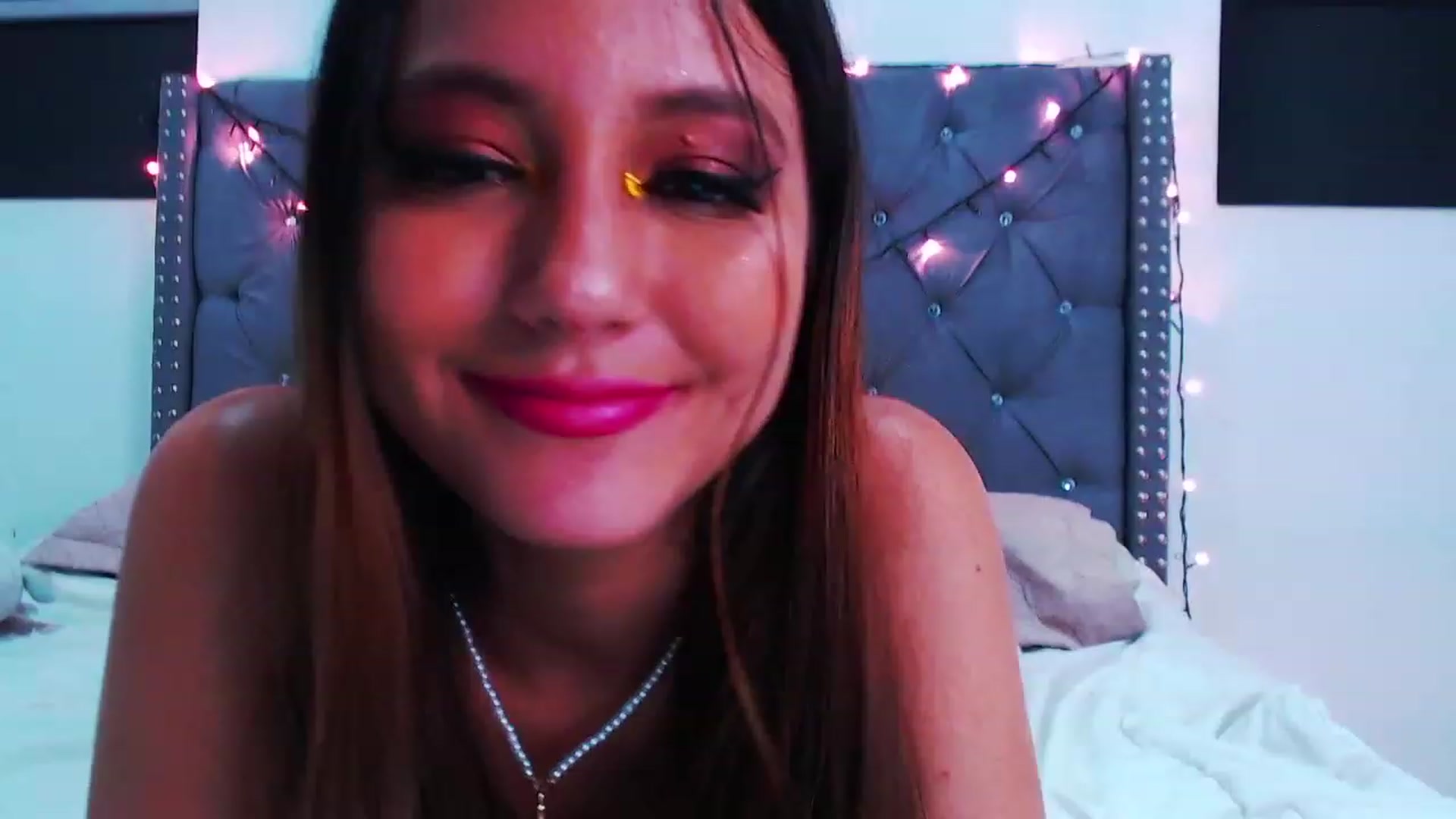 Gallery image thumbnail from Hollyballet's myfreecams stream on, 11/20/2022, 02:21 image 19 of 20