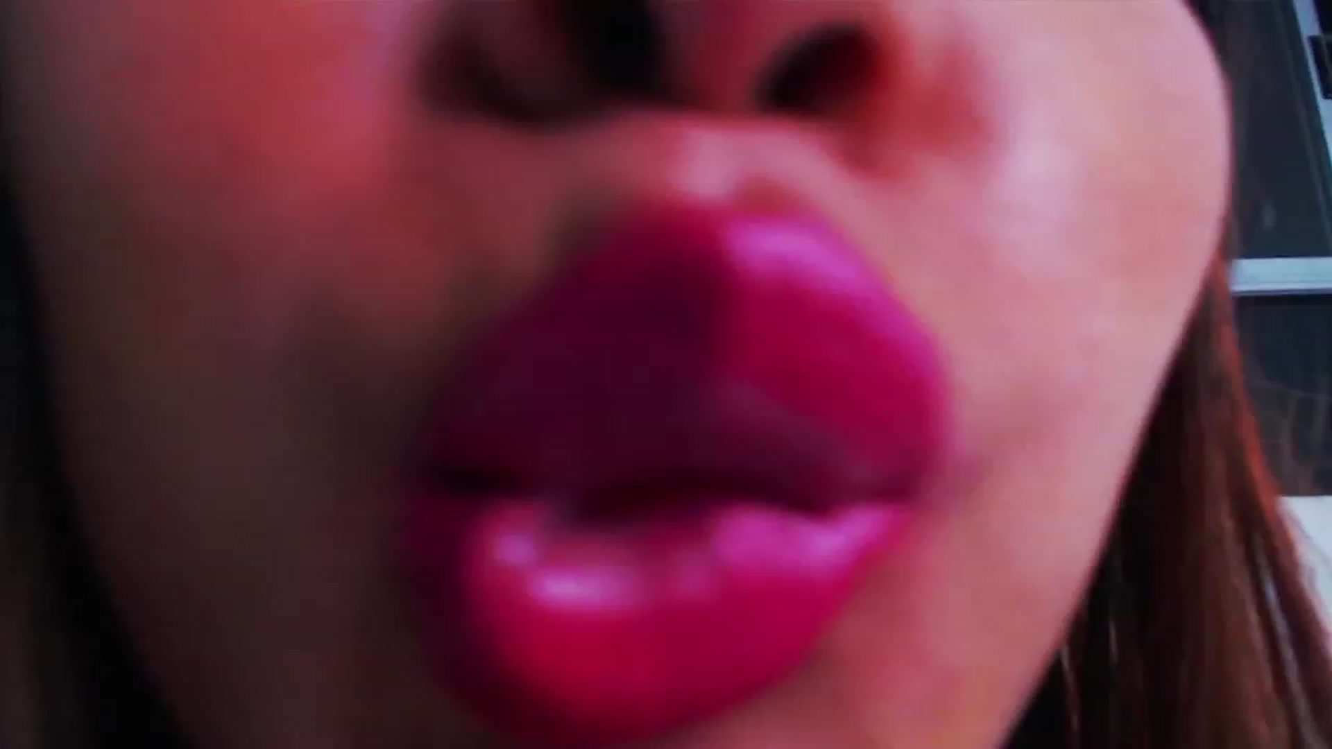 Gallery image thumbnail from Hollyballet's myfreecams stream on, 11/20/2022, 02:21 image 14 of 20
