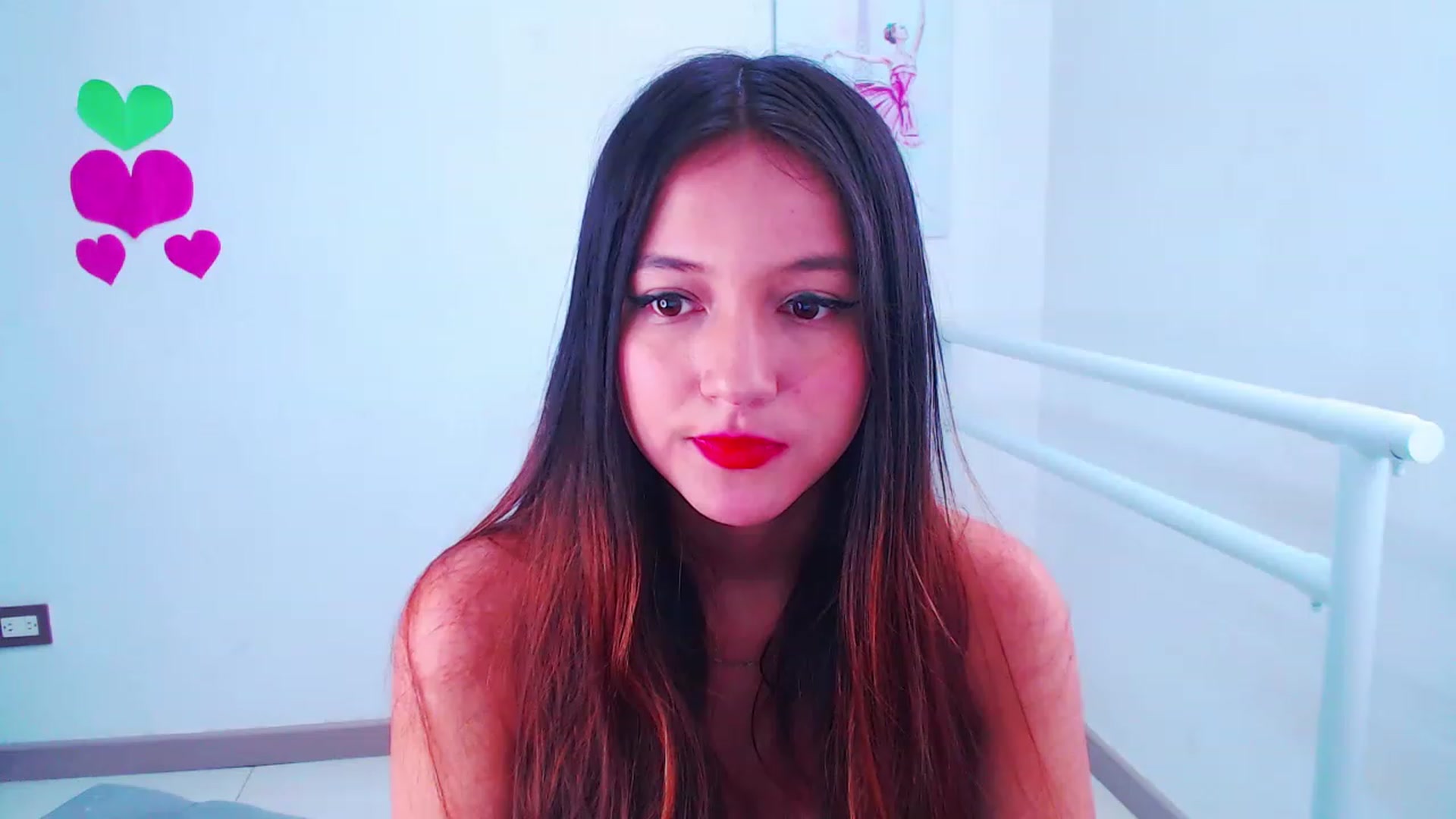 Gallery image thumbnail from Hollyballet's myfreecams stream on, 03/30/2023, 17:32 image 10 of 20