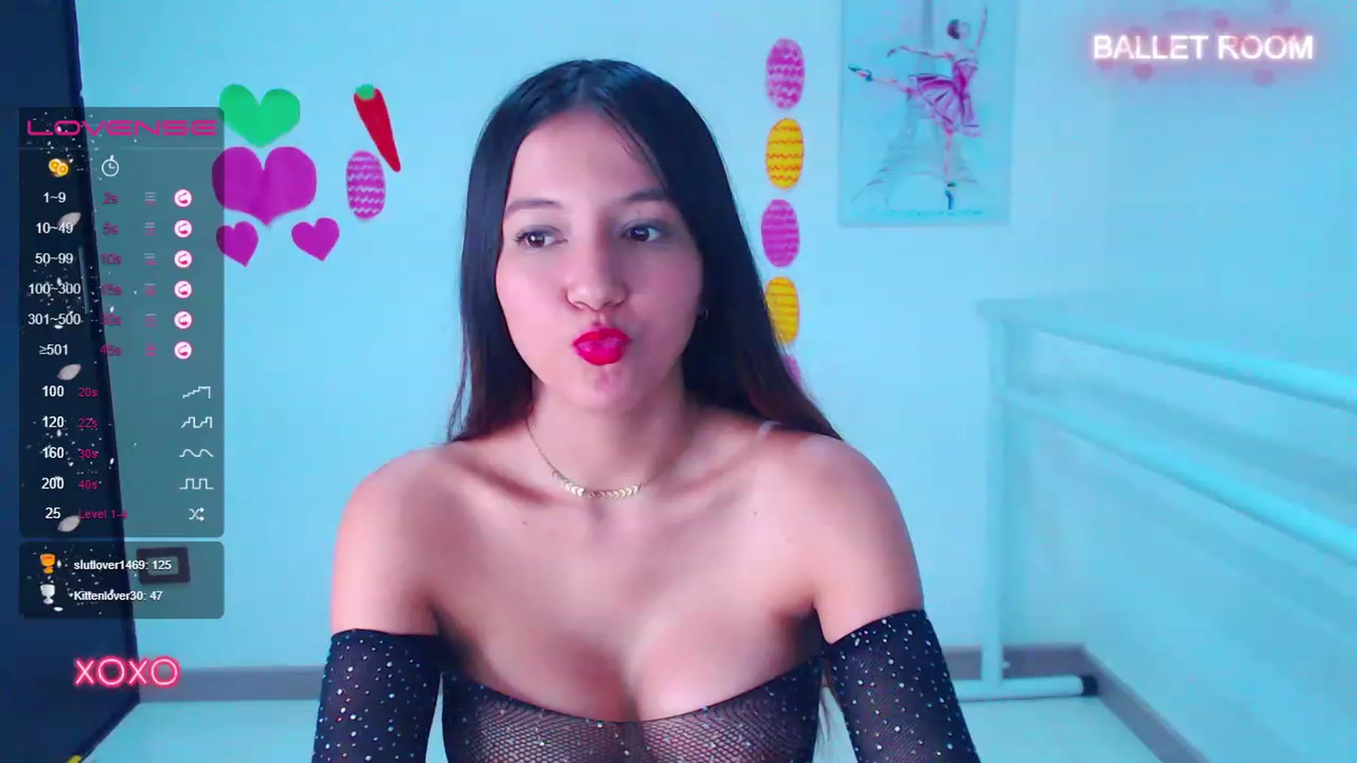 Gallery image thumbnail from Hollyballet's myfreecams stream on, 04/13/2023, 01:03 image 17 of 20