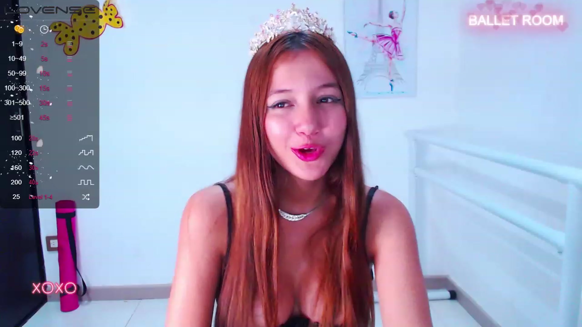 Gallery image thumbnail from Hollyballet's myfreecams stream on, 06/09/2023, 03:07 image 19 of 20
