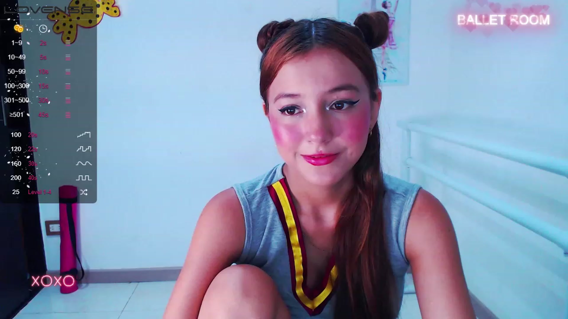 Gallery image thumbnail from Hollyballet's myfreecams stream on, 06/15/2023, 01:32 image 5 of 20