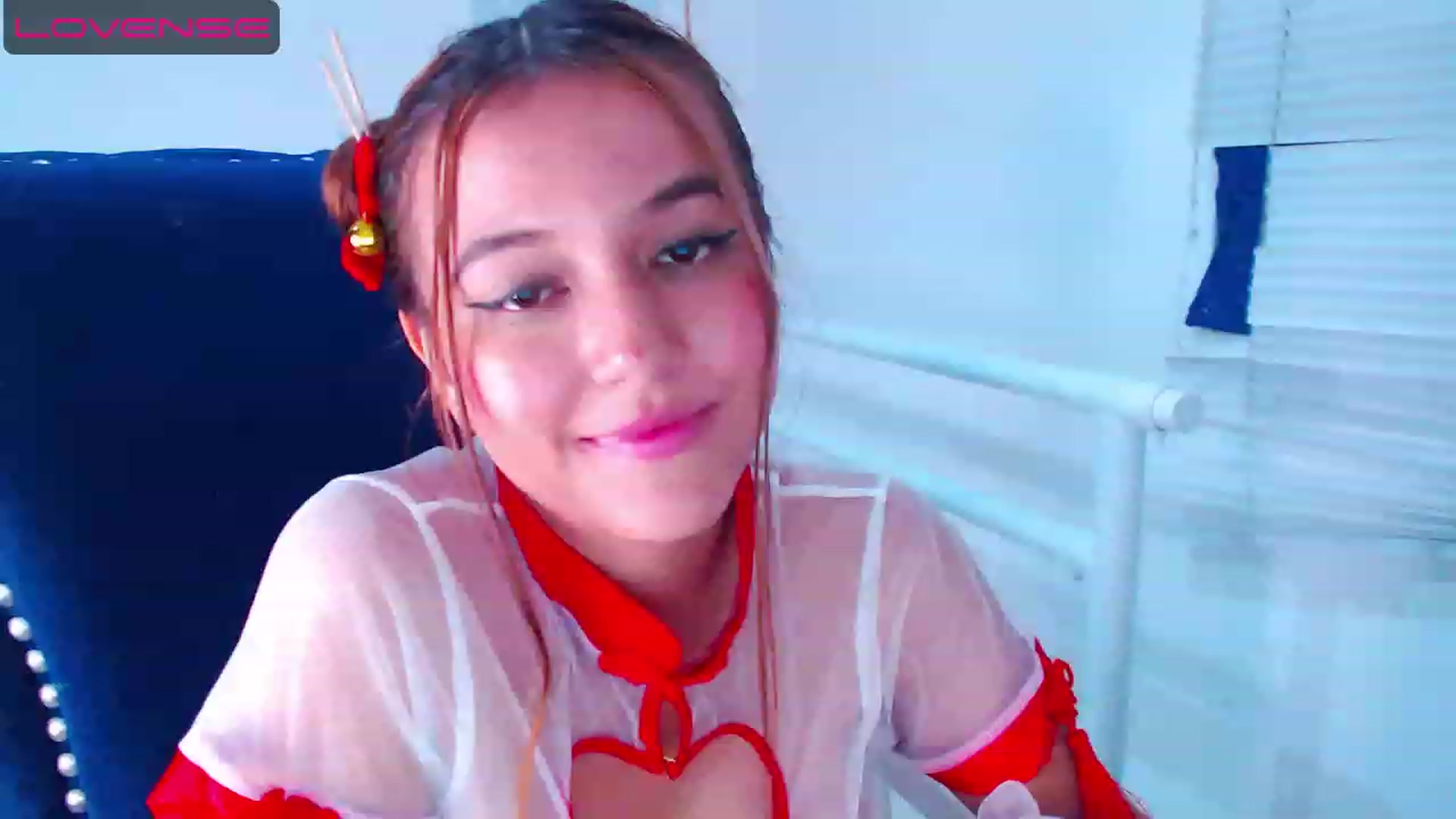 Gallery image thumbnail from Hollyballet's myfreecams stream on, 07/13/2023, 24:46 image 17 of 20