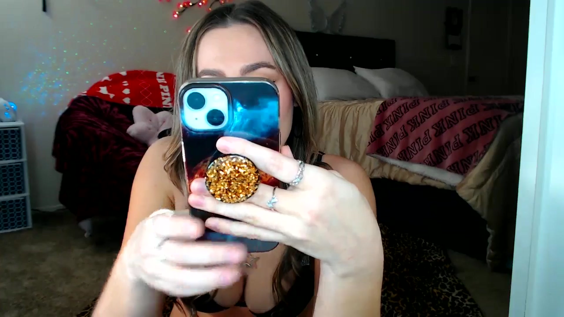 Gallery image thumbnail from Hollydollxo's myfreecams stream on, 11/26/2025, 22:35 image 20 of 20