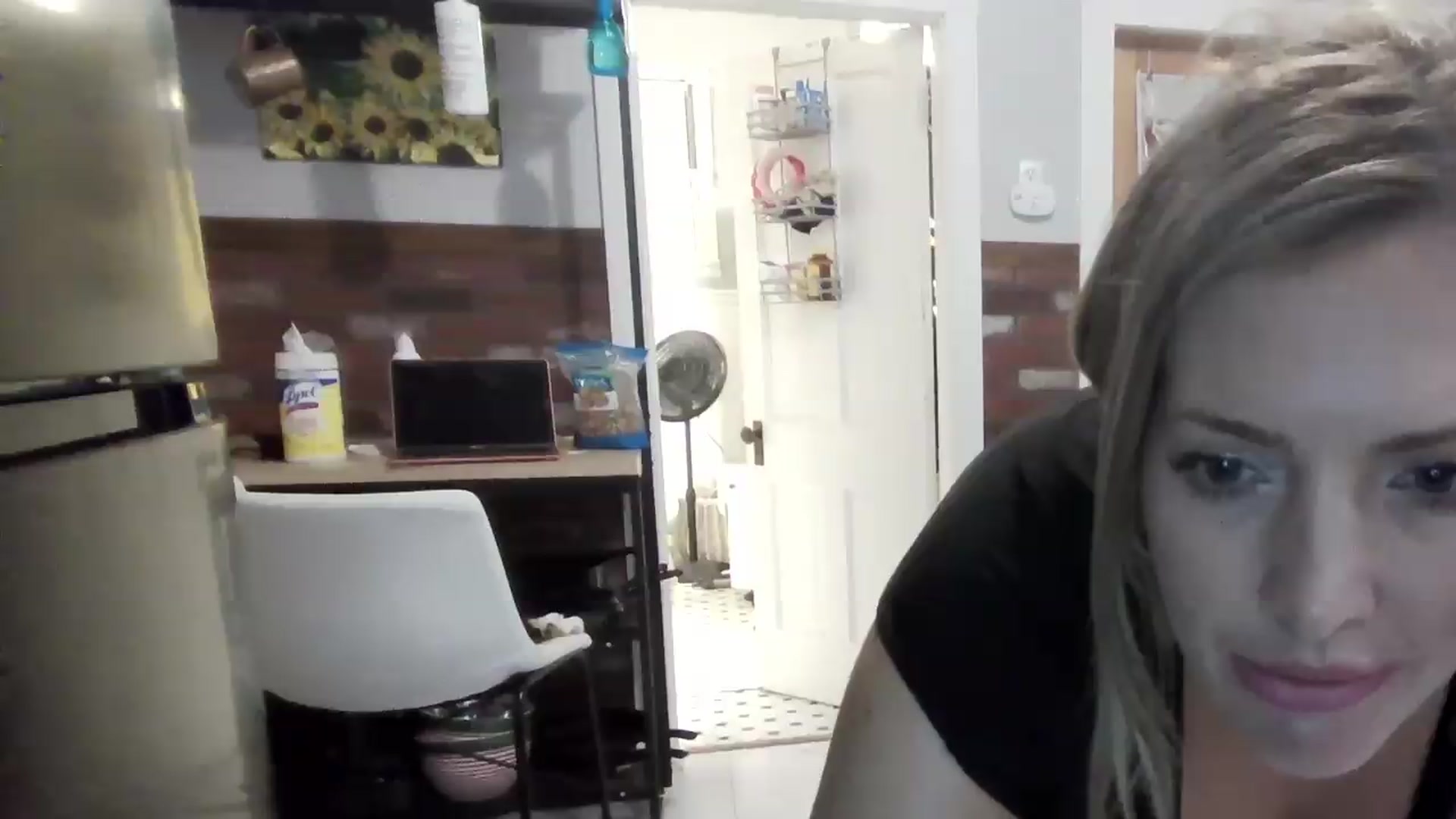Gallery image thumbnail from Hollyharmd's myfreecams stream on, 08/15/2026, 11:39 image 8 of 20