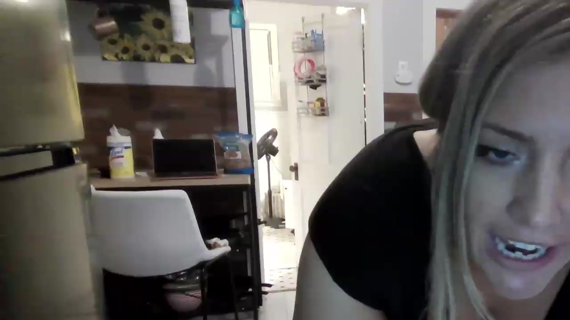 Gallery image thumbnail from Hollyharmd's myfreecams stream on, 08/15/2026, 11:39 image 5 of 20
