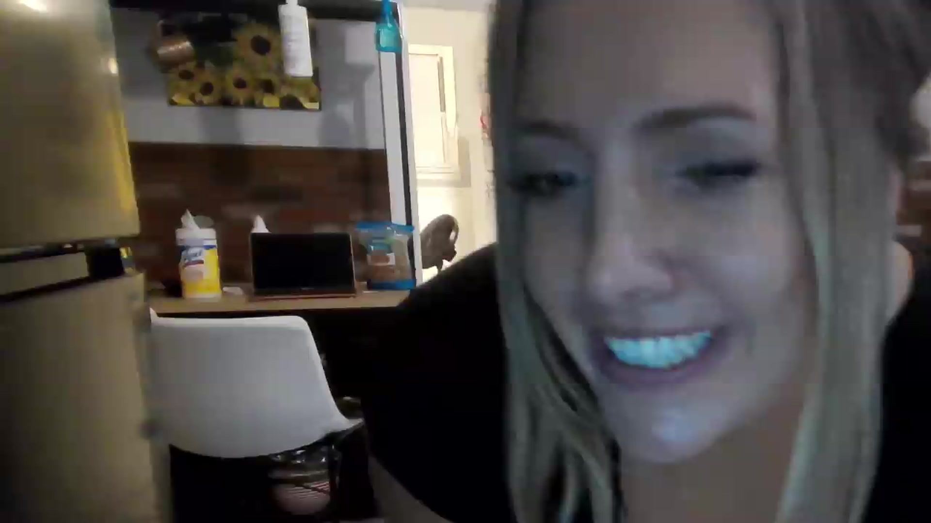 Gallery image thumbnail from Hollyharmd's myfreecams stream on, 08/15/2026, 11:39 image 11 of 20