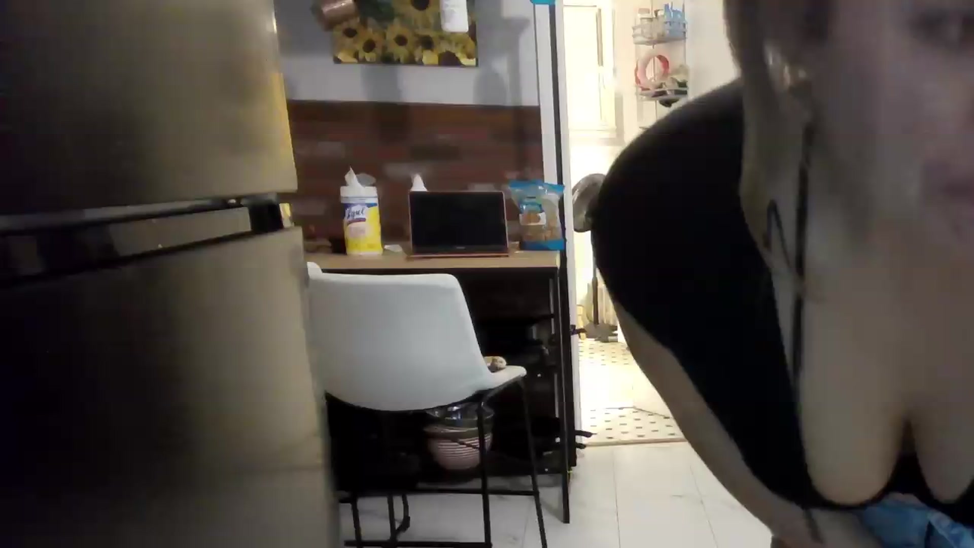 Gallery image thumbnail from Hollyharmd's myfreecams stream on, 08/15/2026, 11:39 image 14 of 20