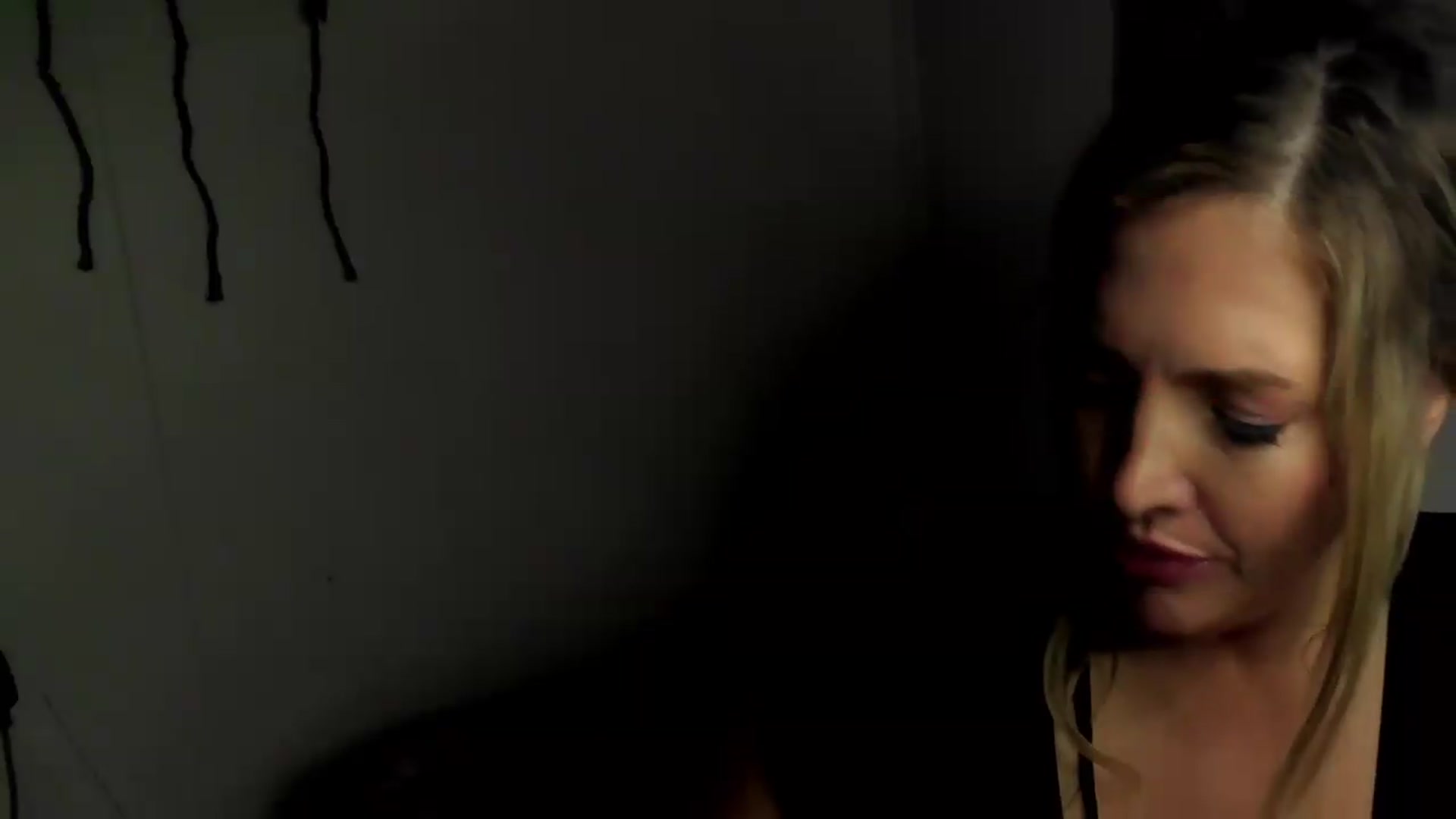 Gallery image thumbnail from Hollyharmd's myfreecams stream on, 08/15/2026, 11:39 image 20 of 20