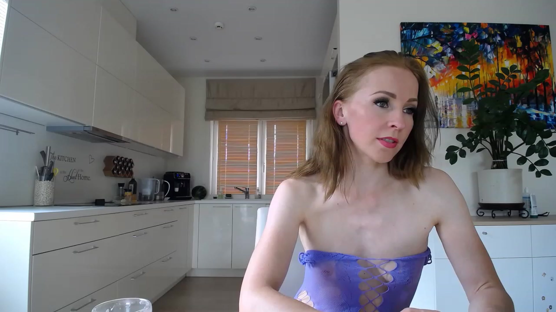 Gallery image thumbnail from HolyEmily's myfreecams stream on, 06/26/2023, 12:25 image 9 of 20