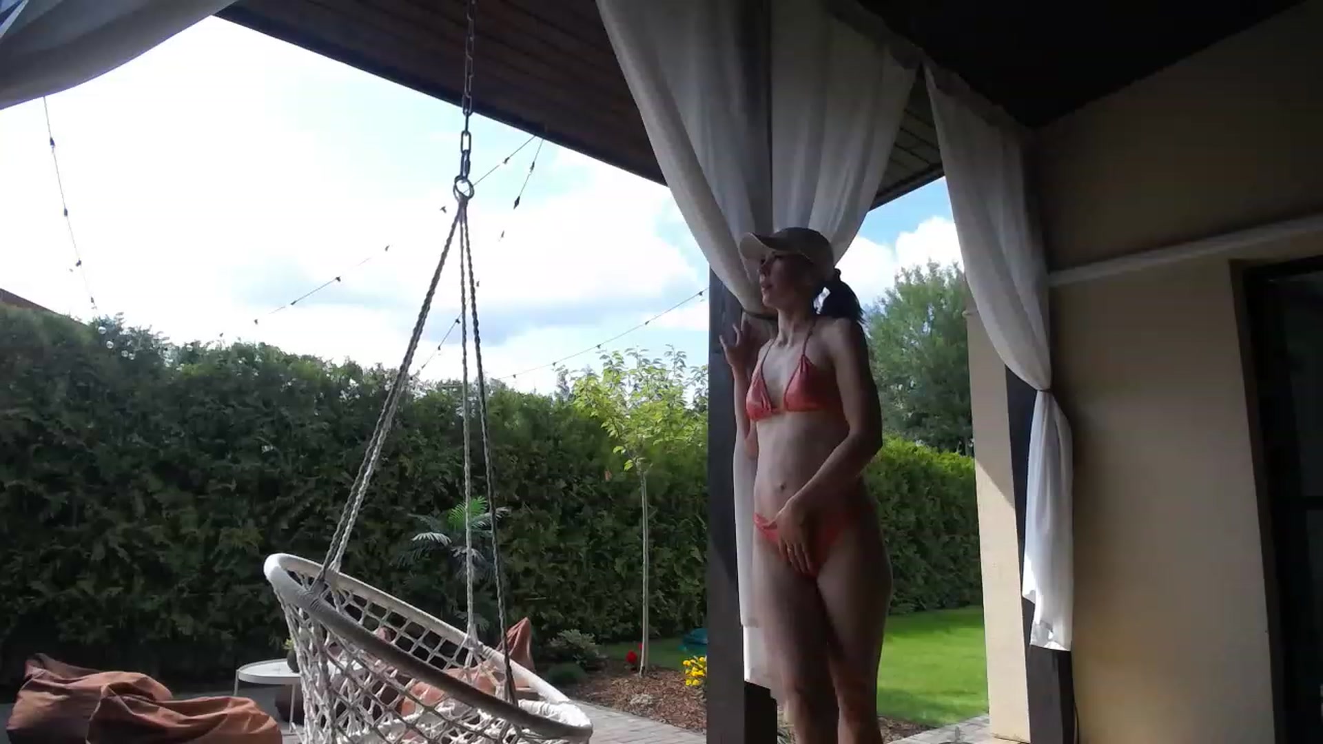 Gallery image thumbnail from HolyEmily's myfreecams stream on, 06/28/2023, 13:11 image 8 of 20