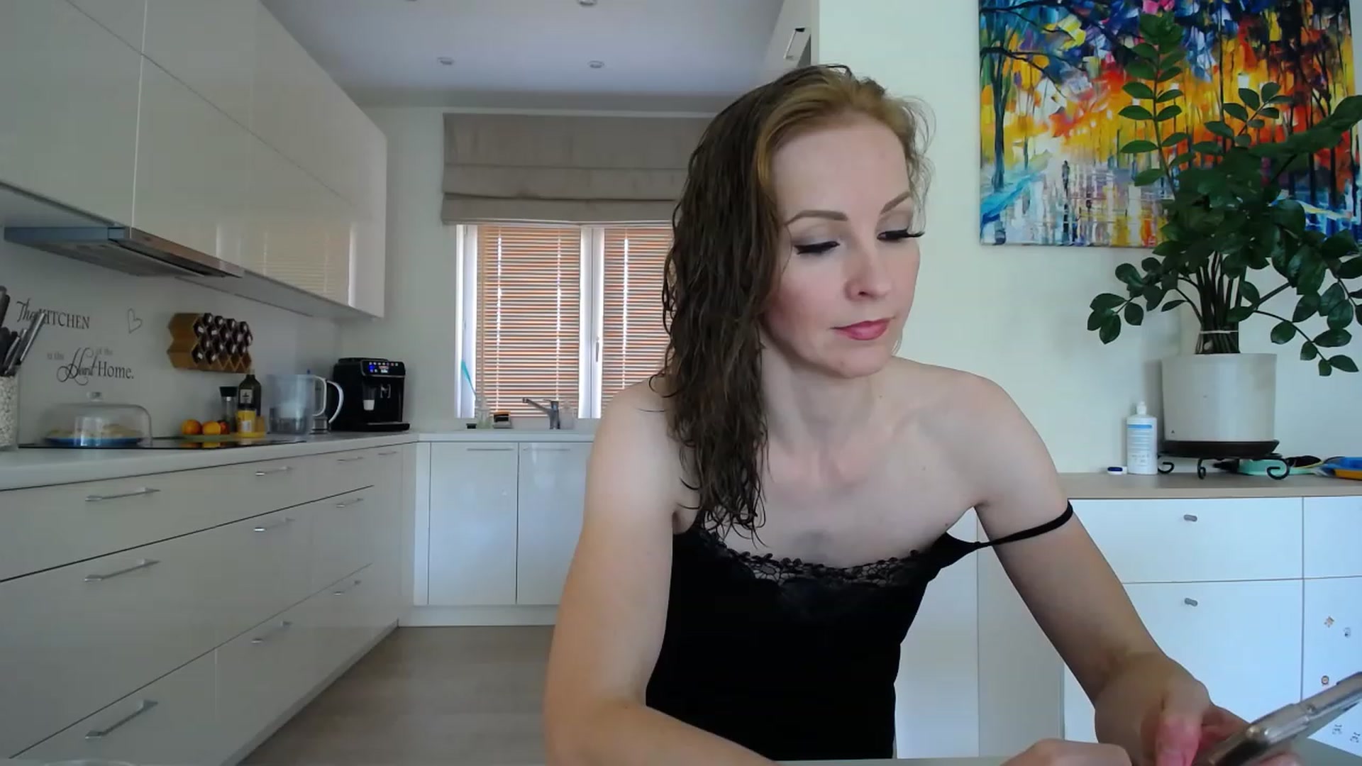 Gallery image thumbnail from HolyEmily's myfreecams stream on, 06/30/2023, 10:18 image 16 of 20