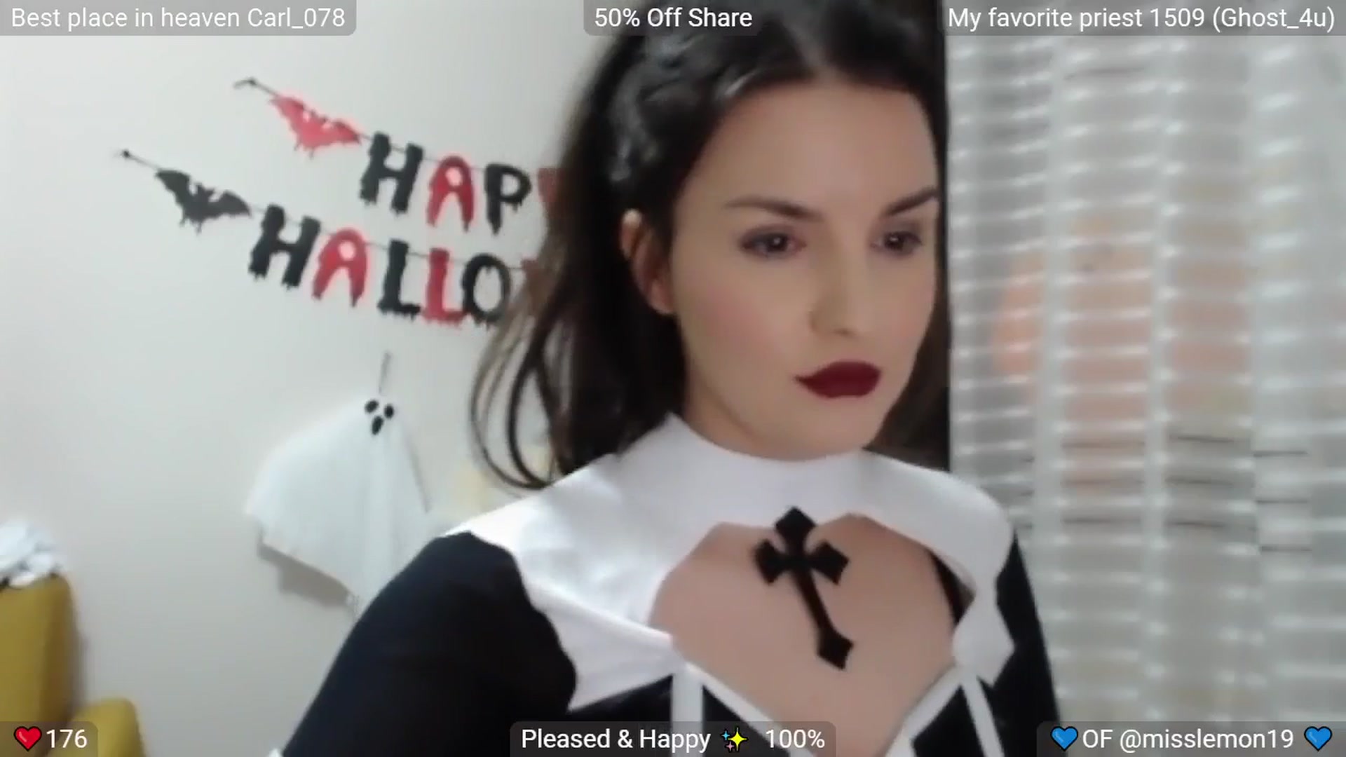 Gallery image thumbnail from HolyHottie's myfreecams stream on, 11/01/2025, 05:33 image 12 of 20