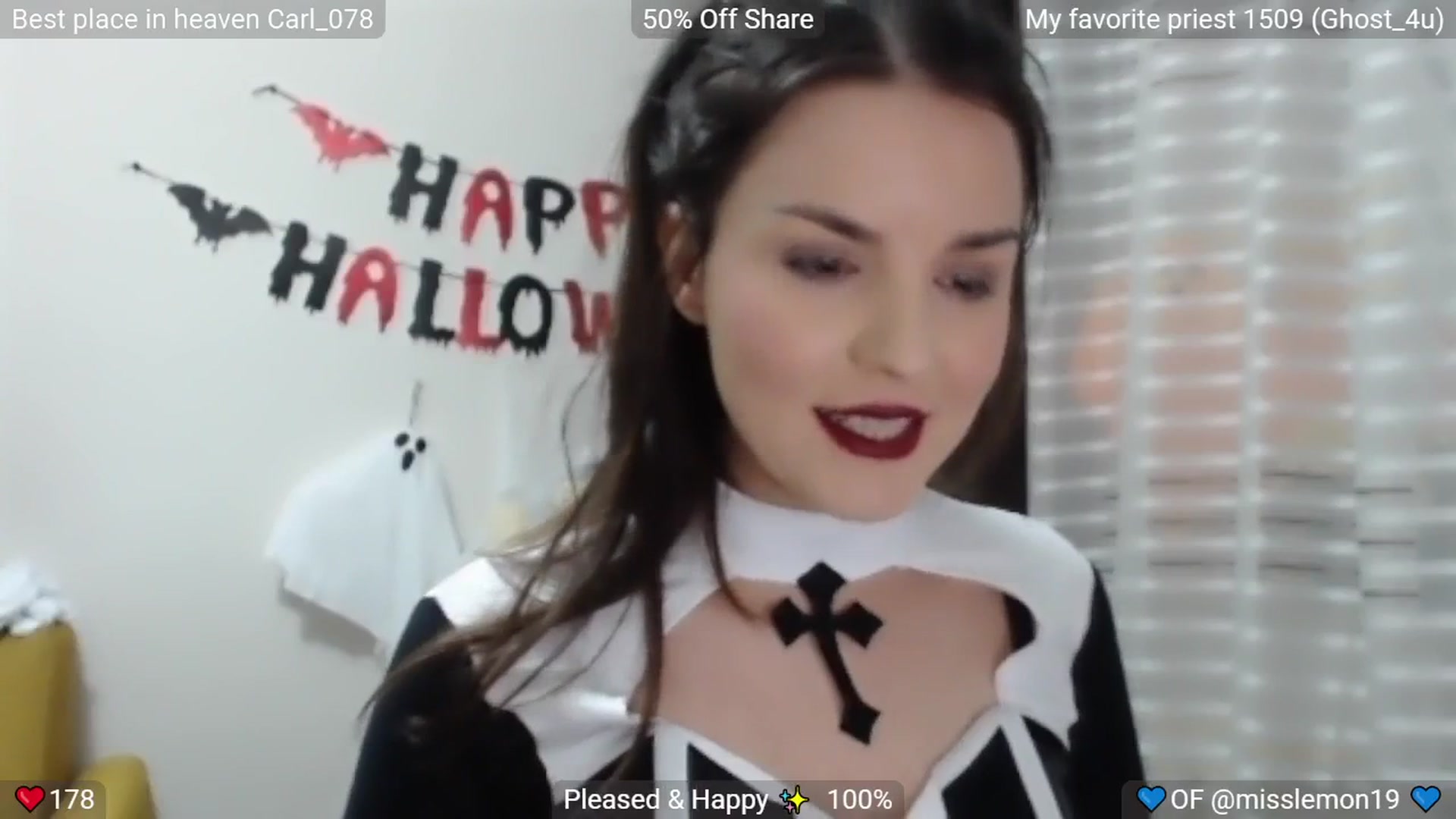 Gallery image thumbnail from HolyHottie's myfreecams stream on, 11/01/2025, 05:33 image 10 of 20