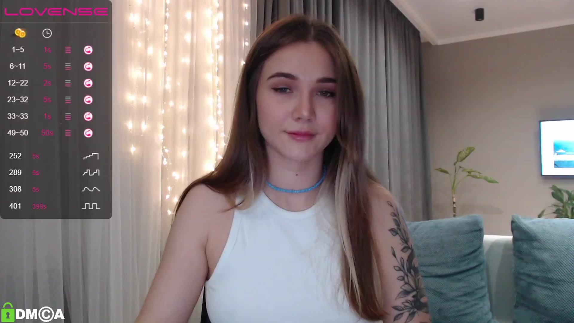Gallery image thumbnail from HolyMeow's myfreecams stream on, 11/26/2022, 18:53 image 15 of 20