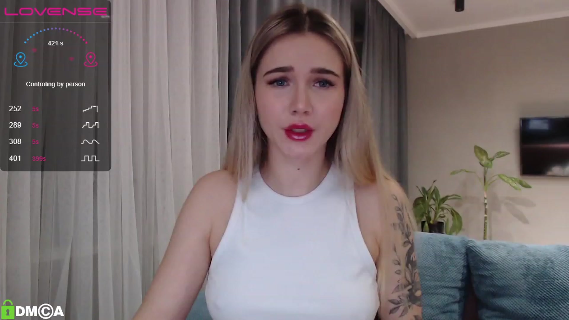 Gallery image thumbnail from HolyMeow's myfreecams stream on, 01/05/2023, 17:16 image 9 of 20