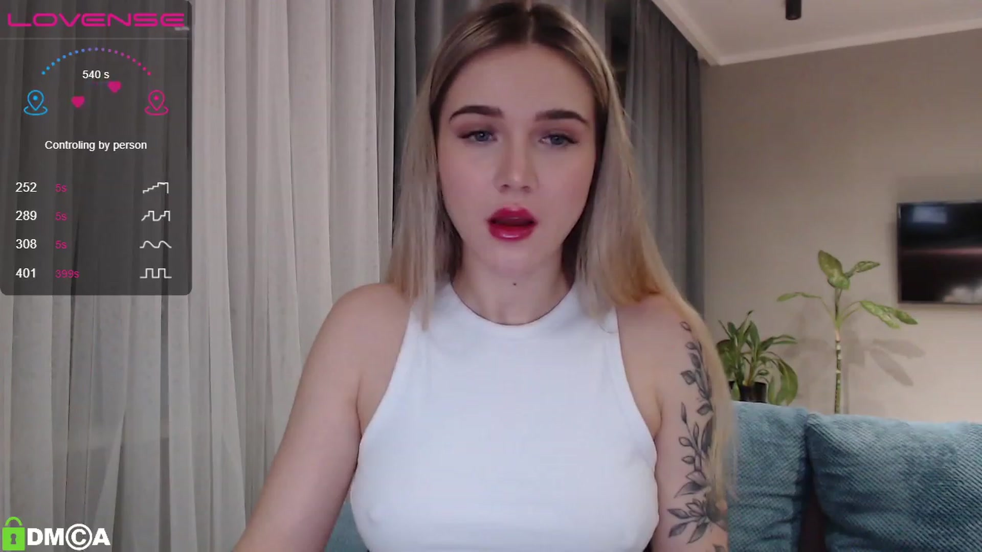 Gallery image thumbnail from HolyMeow's myfreecams stream on, 01/05/2023, 17:16 image 8 of 20