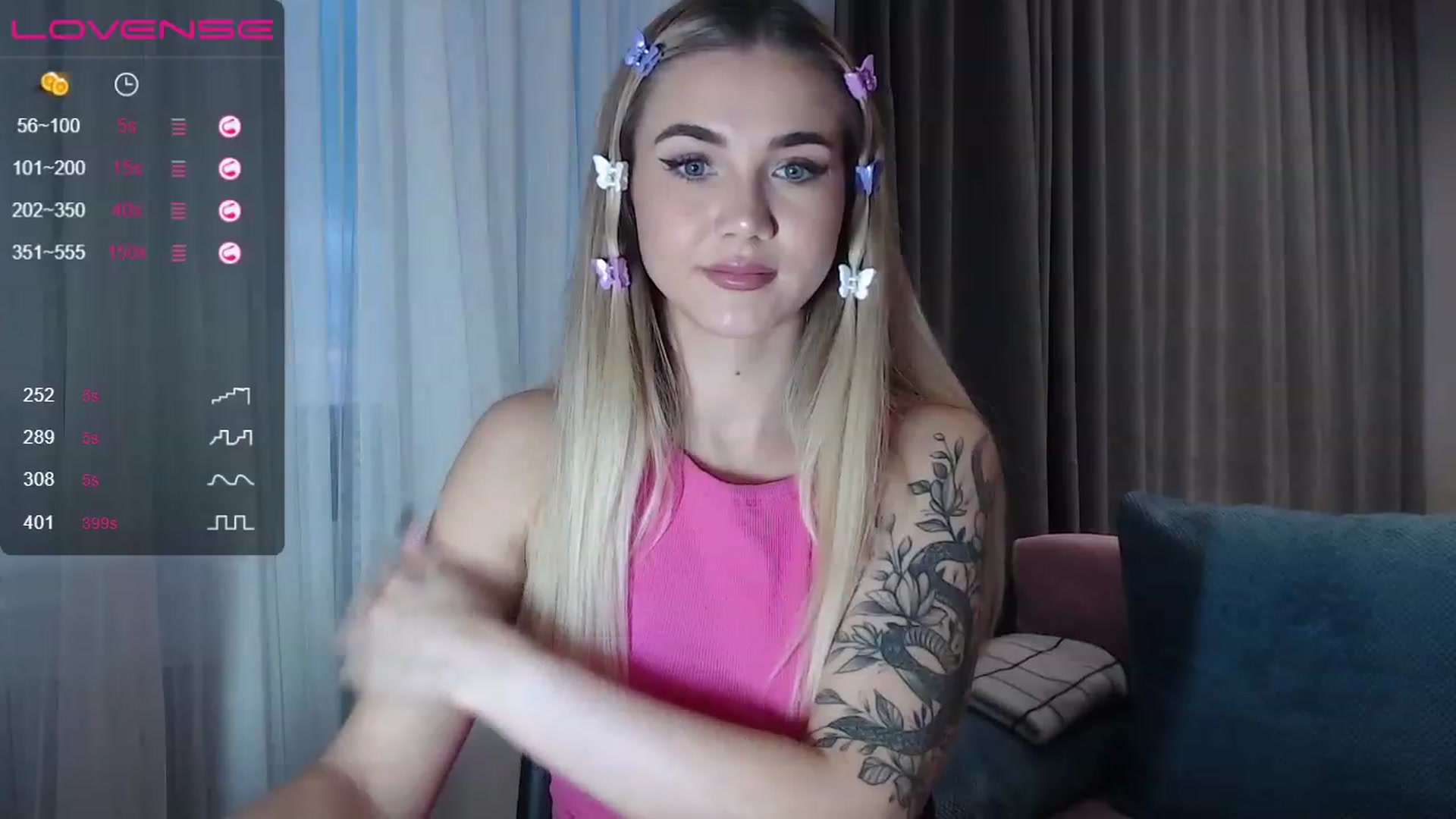 Gallery image thumbnail from HolyMeow's myfreecams stream on, 06/11/2023, 18:20 image 10 of 20