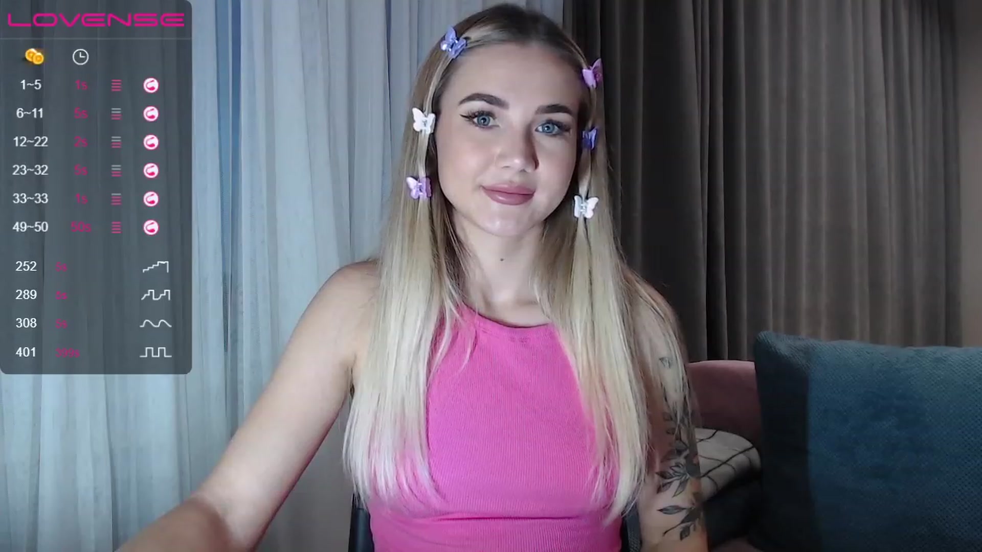 Gallery image thumbnail from HolyMeow's myfreecams stream on, 06/11/2023, 18:20 image 15 of 20