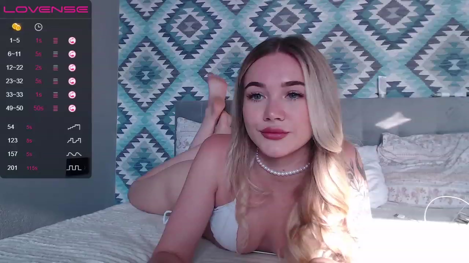 Gallery image thumbnail from HolyMeow's myfreecams stream on, 07/06/2023, 16:09 image 8 of 20