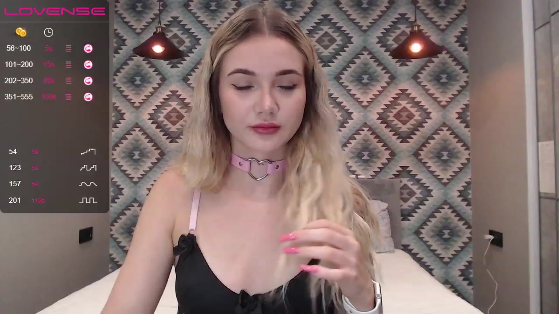 Gallery image thumbnail from HolyMeow's myfreecams stream on, 07/13/2023, 19:47 image 16 of 20