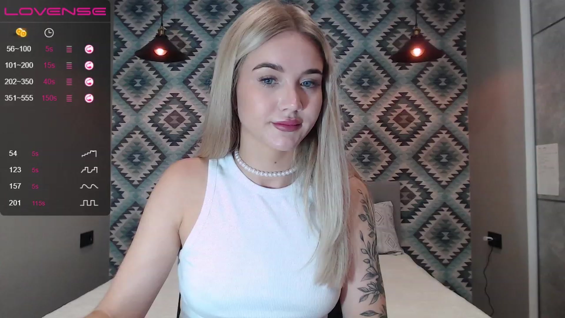 Gallery image thumbnail from HolyMeow's myfreecams stream on, 07/25/2023, 18:46 image 17 of 20