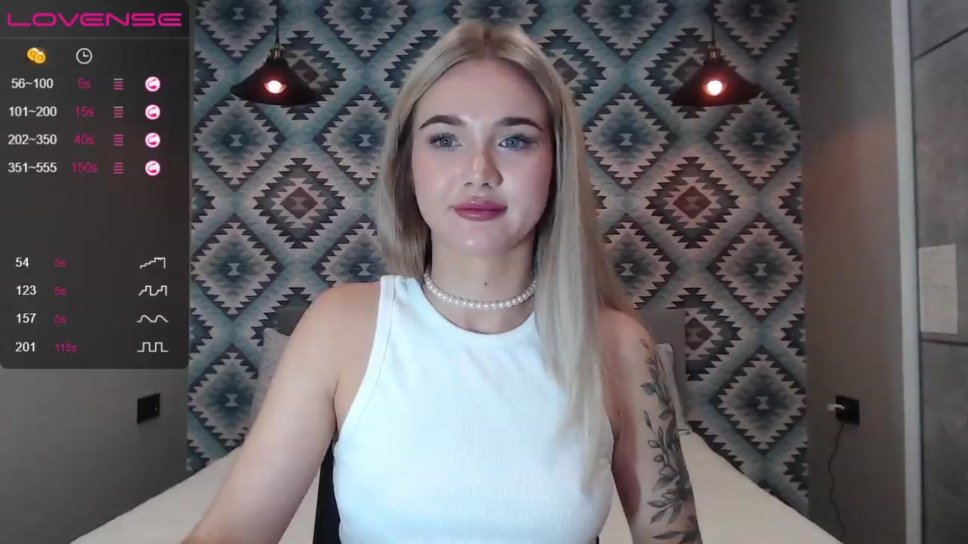 Gallery image thumbnail from HolyMeow's myfreecams stream on, 07/25/2023, 18:46 image 13 of 20
