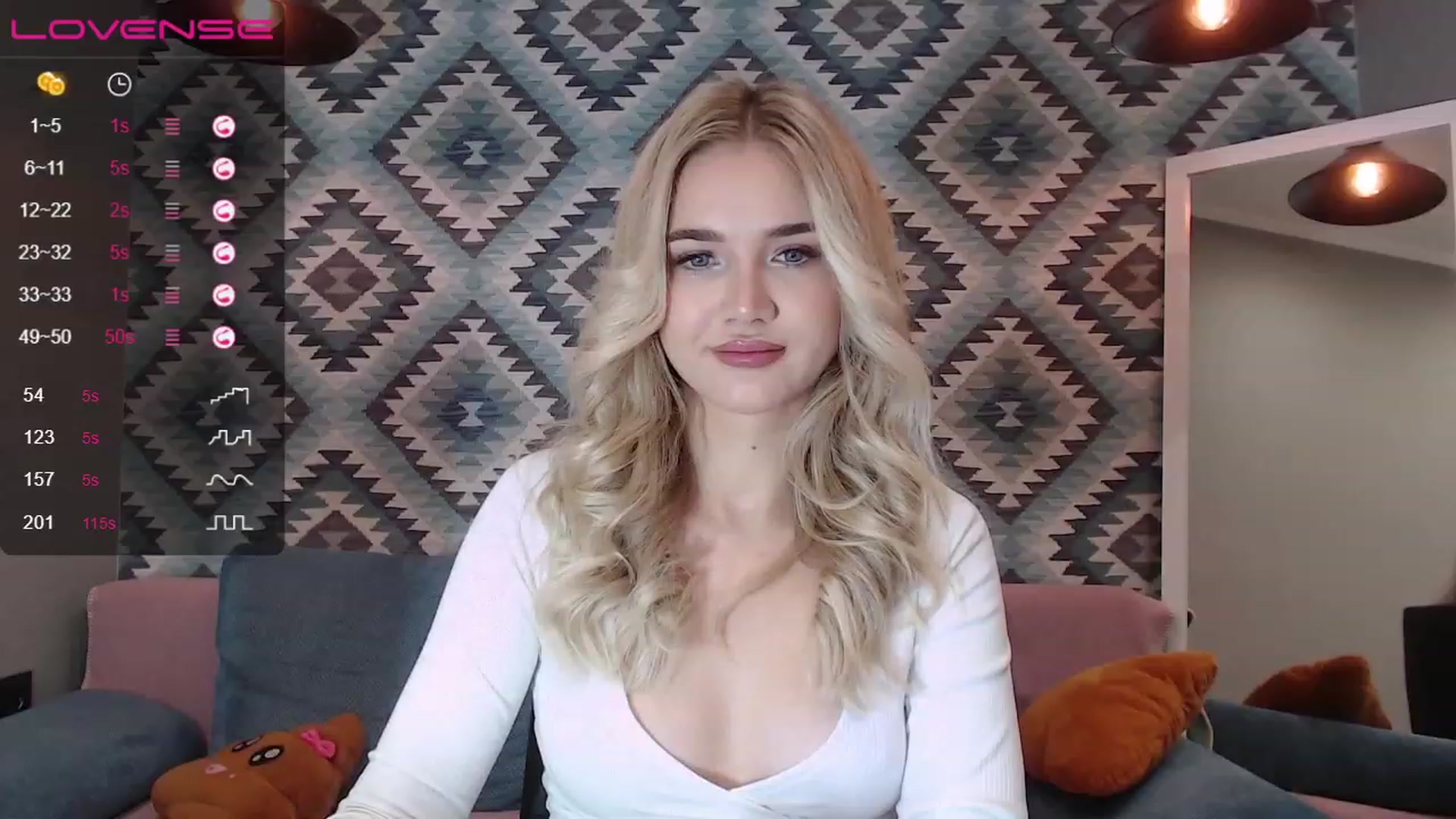 Gallery image thumbnail from HolyMeow's myfreecams stream on, 08/05/2023, 17:52 image 10 of 20