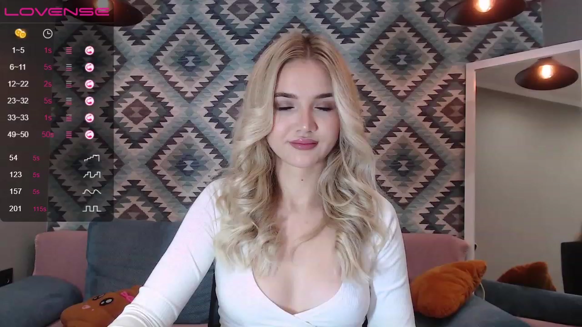 Gallery image thumbnail from HolyMeow's myfreecams stream on, 08/05/2023, 17:52 image 20 of 20