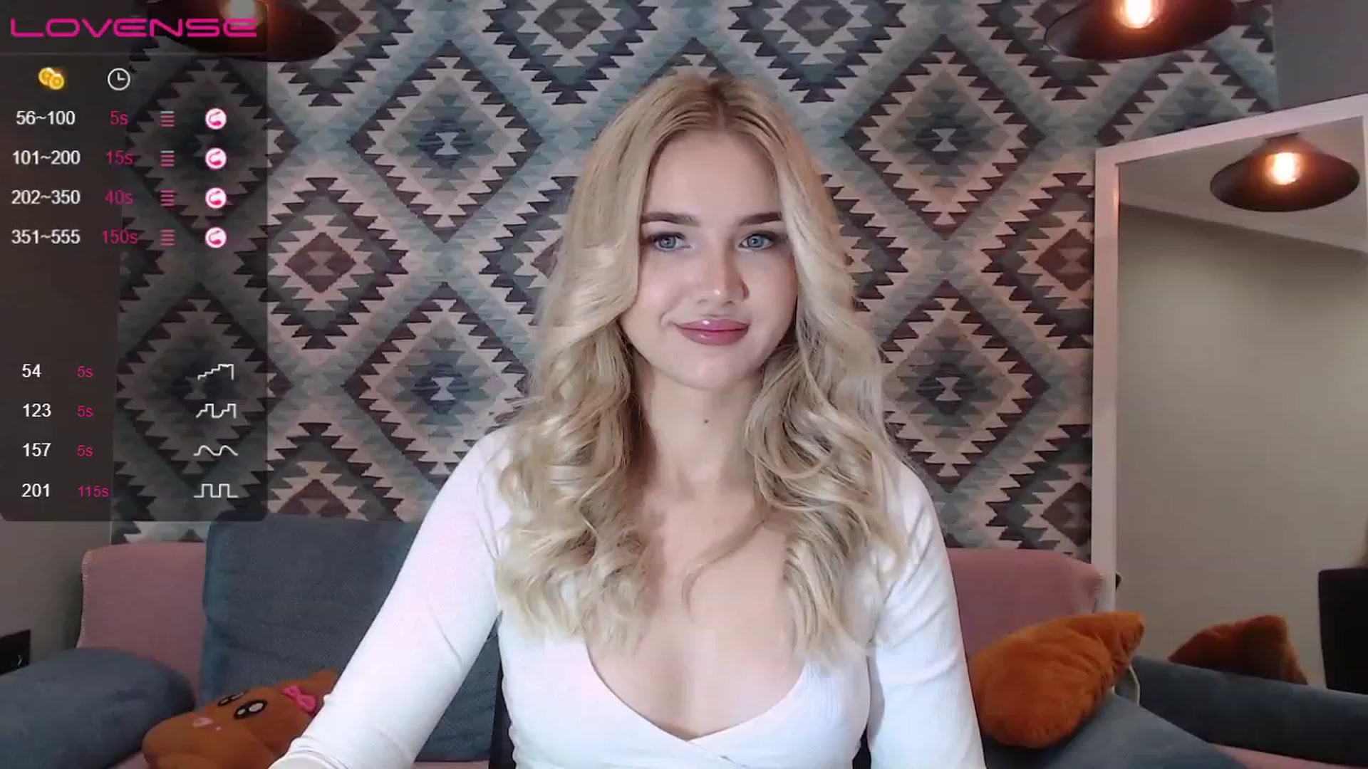 Gallery image thumbnail from HolyMeow's myfreecams stream on, 08/05/2023, 17:52 image 12 of 20